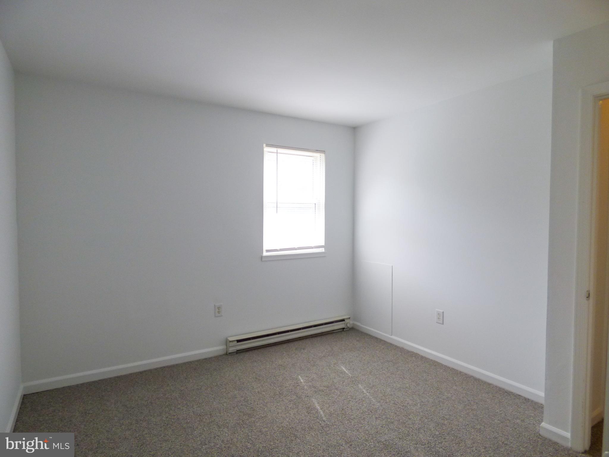PINEVIEW CONDOS - Residential