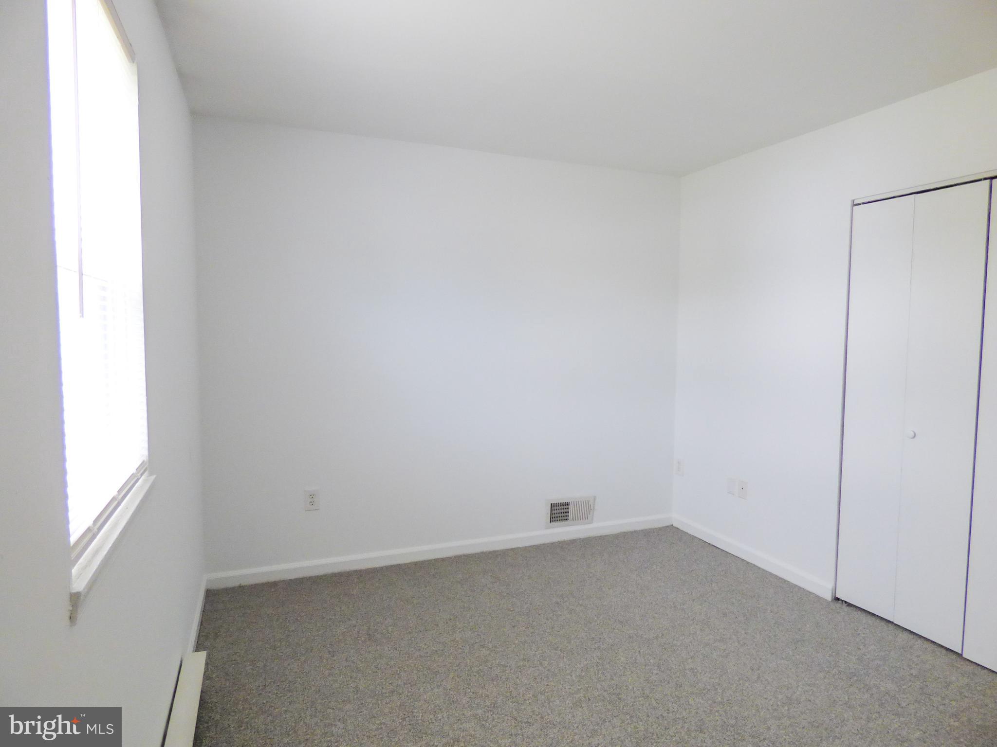 PINEVIEW CONDOS - Residential