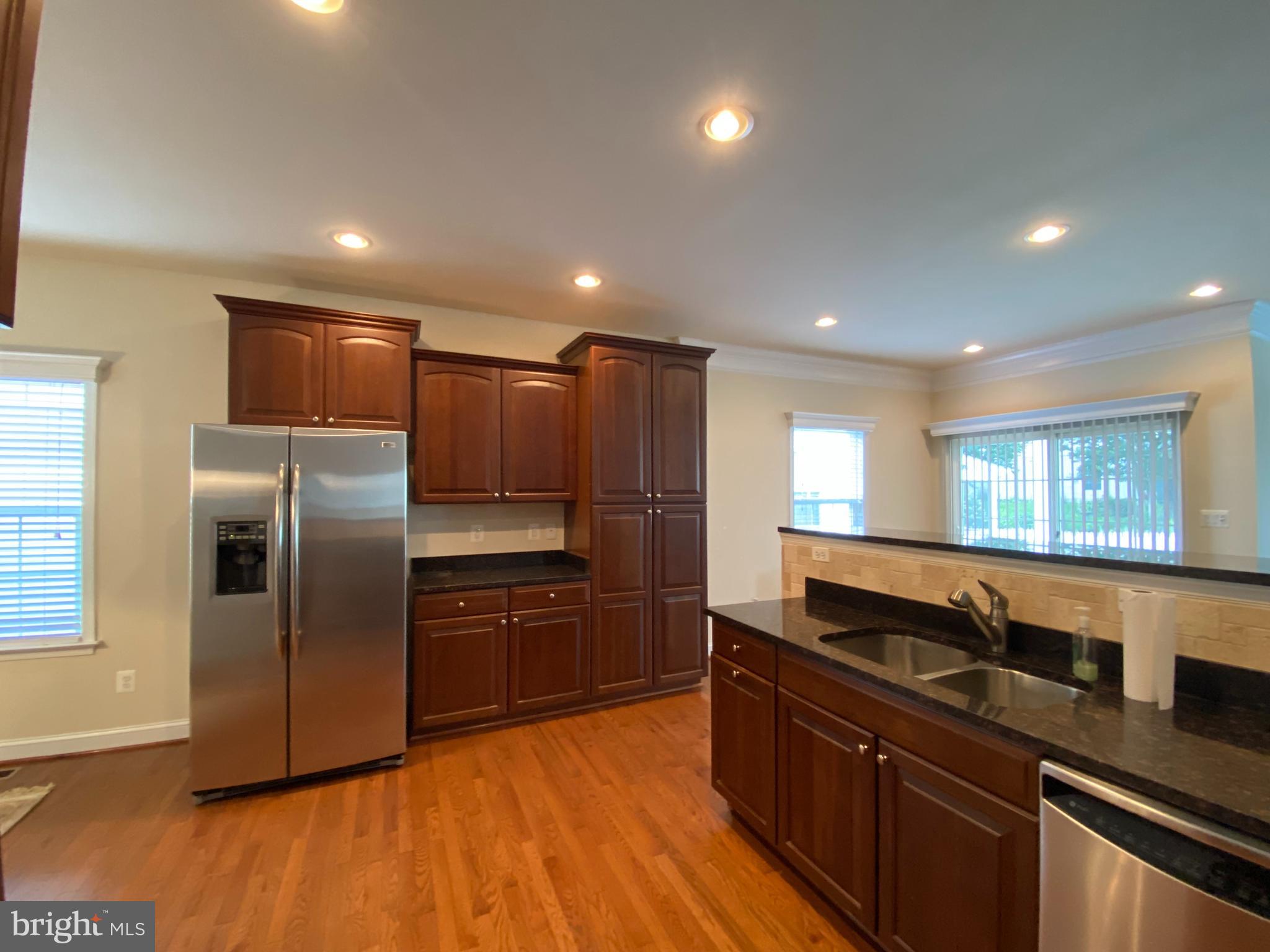 VIRGINIA HERITAGE AT LEE'S PARK - Residential