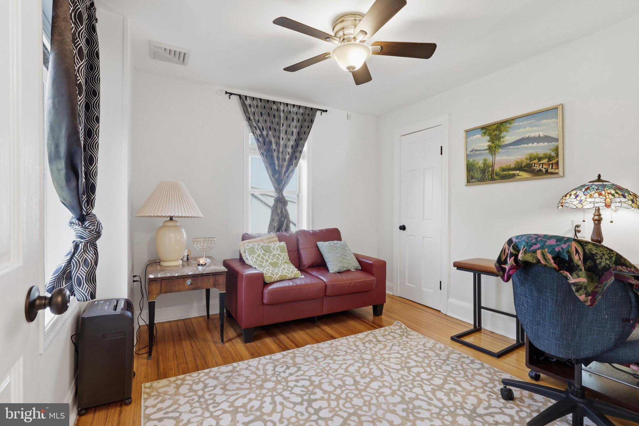 DOWNTOWN EMMITSBURG - Residential