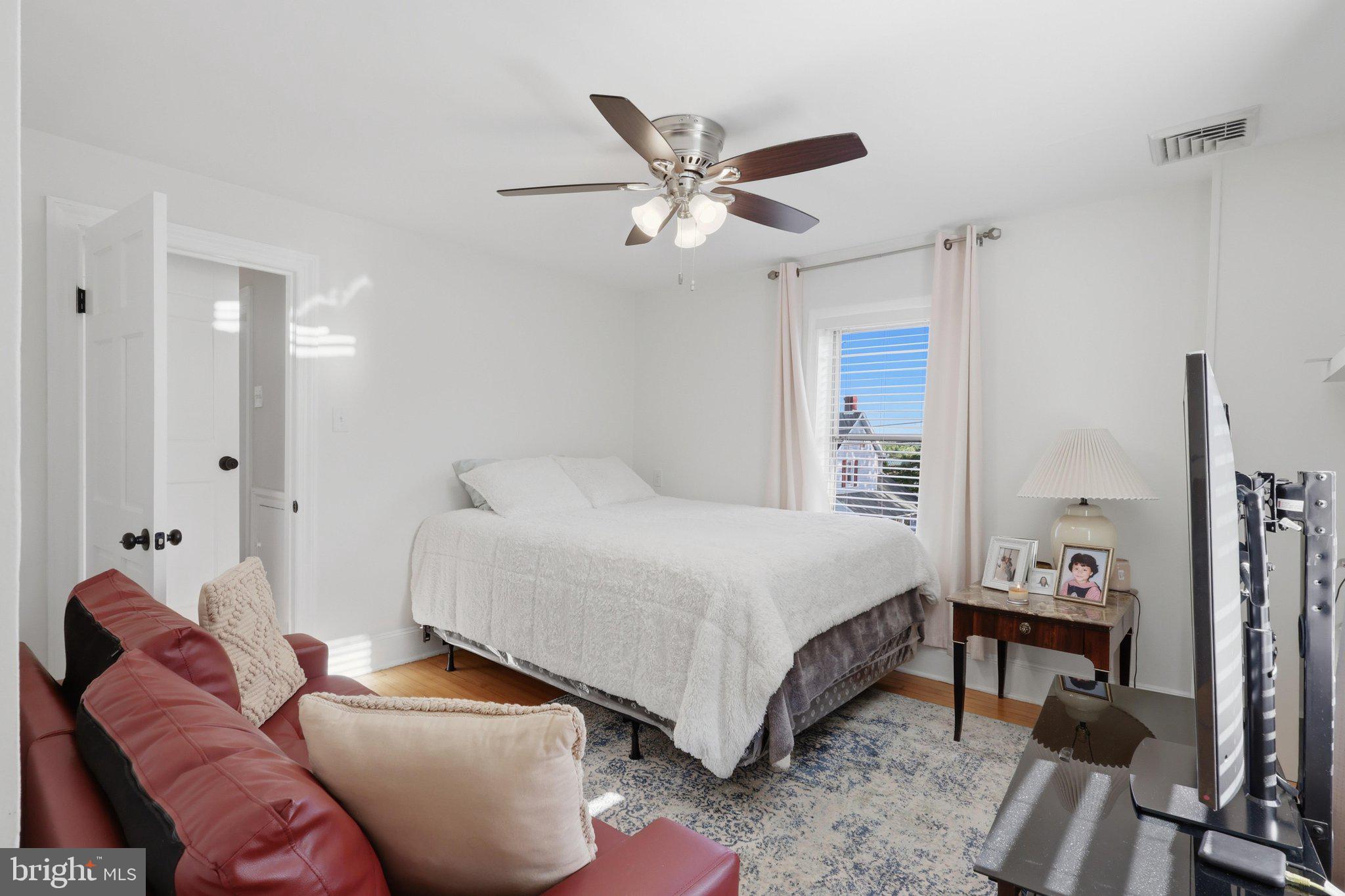 DOWNTOWN EMMITSBURG - Residential