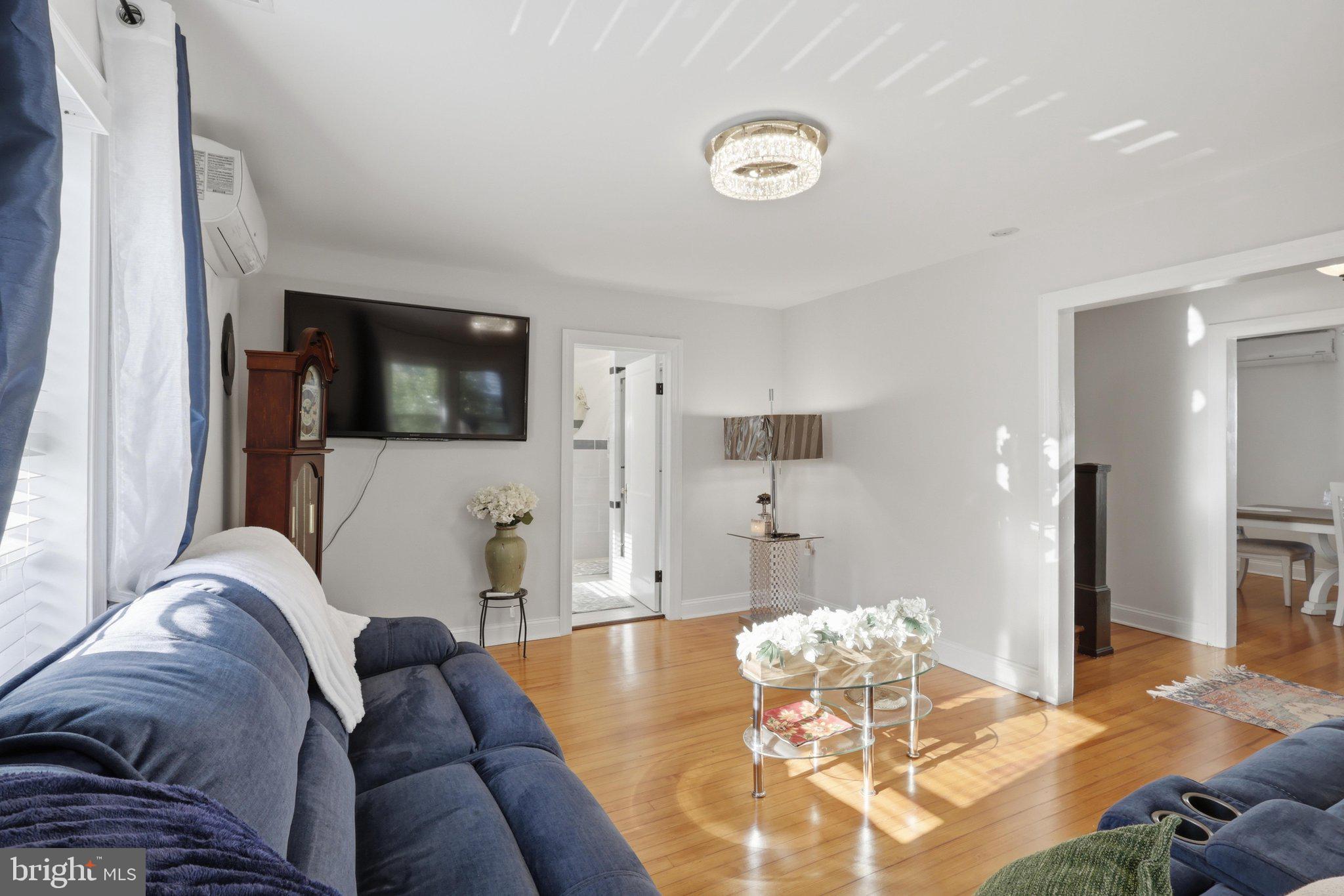 DOWNTOWN EMMITSBURG - Residential