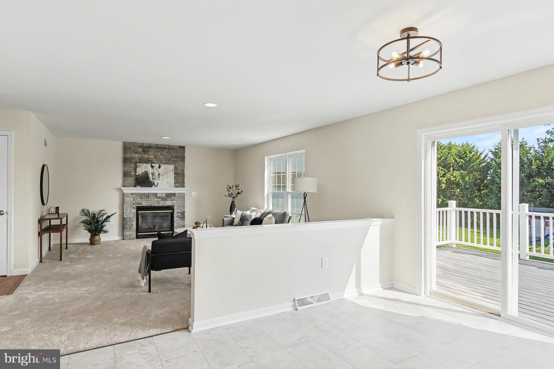 SOMERSET CROSSING - Residential