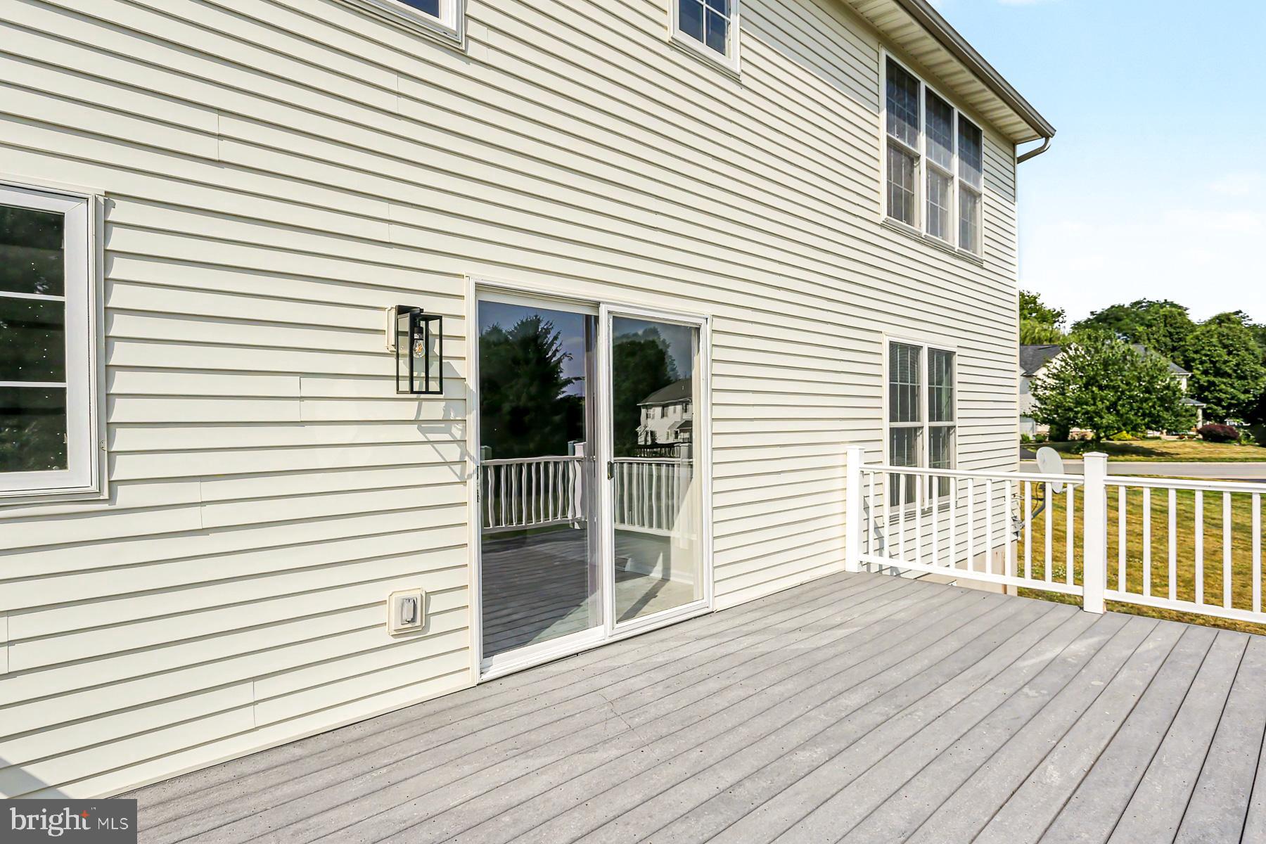 SOMERSET CROSSING - Residential