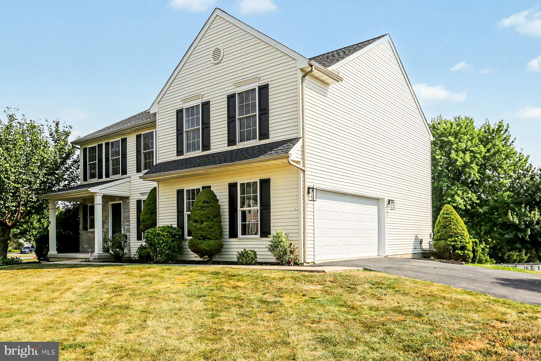 SOMERSET CROSSING - Residential