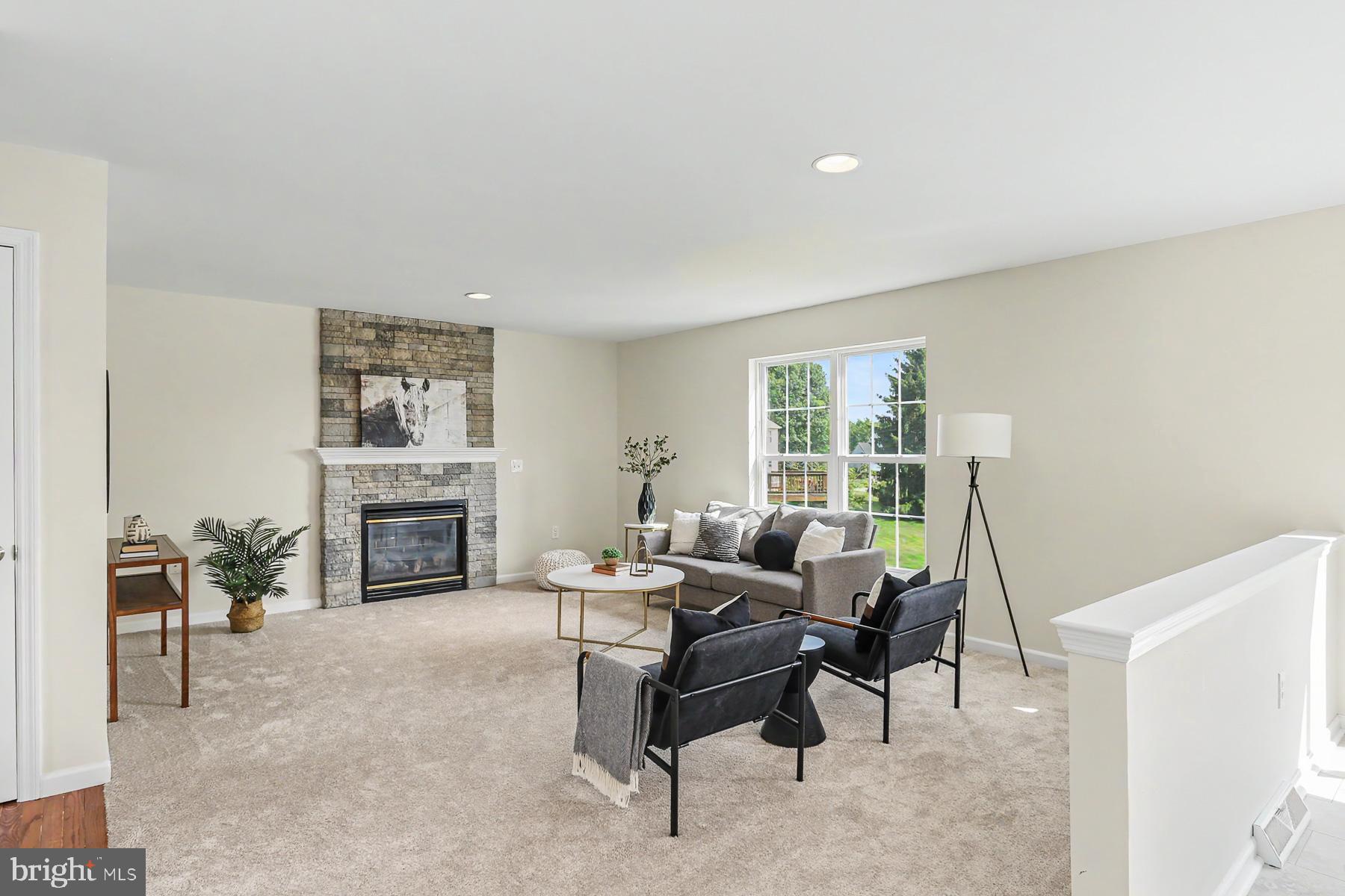 SOMERSET CROSSING - Residential