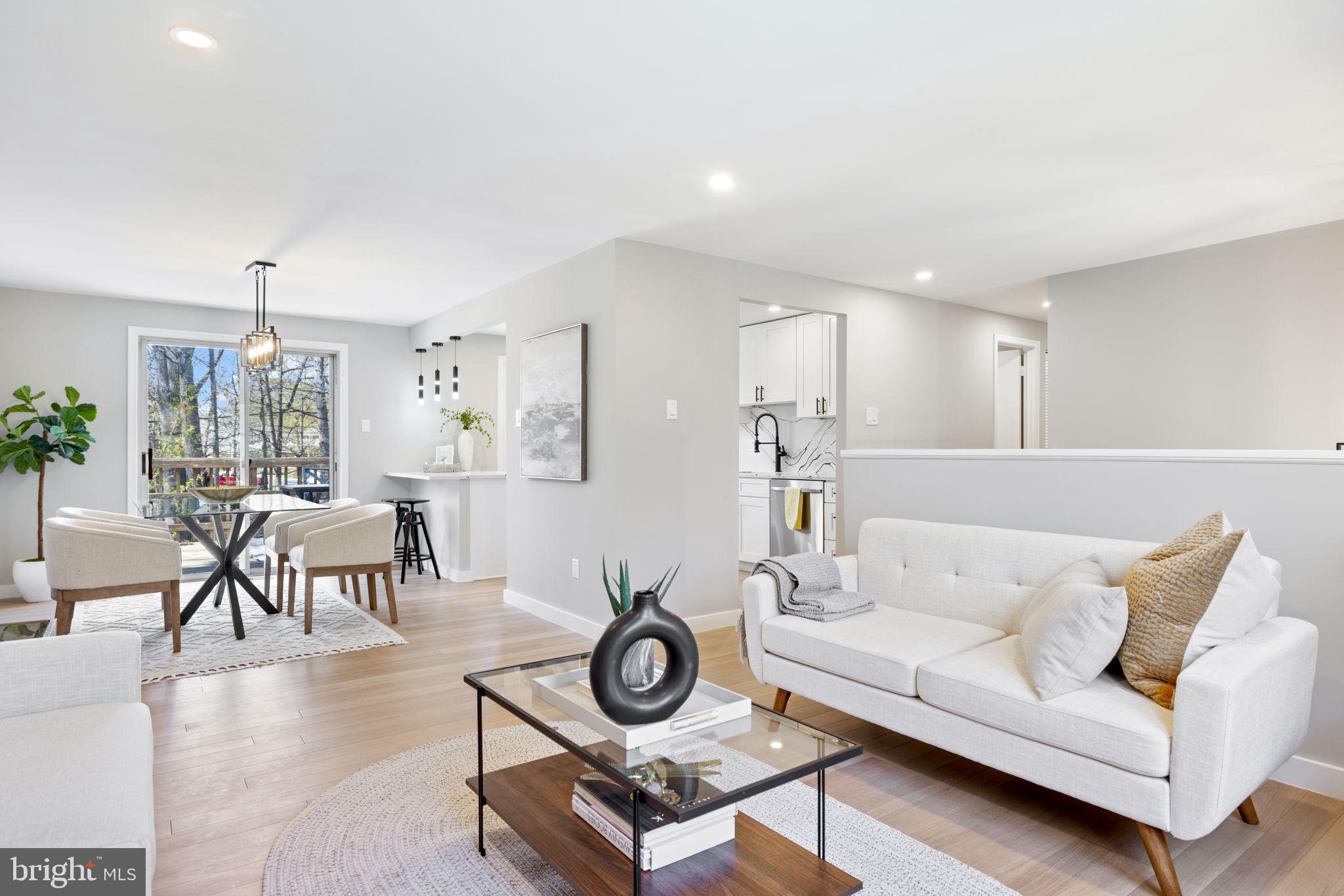 HIDDENBROOK - Residential