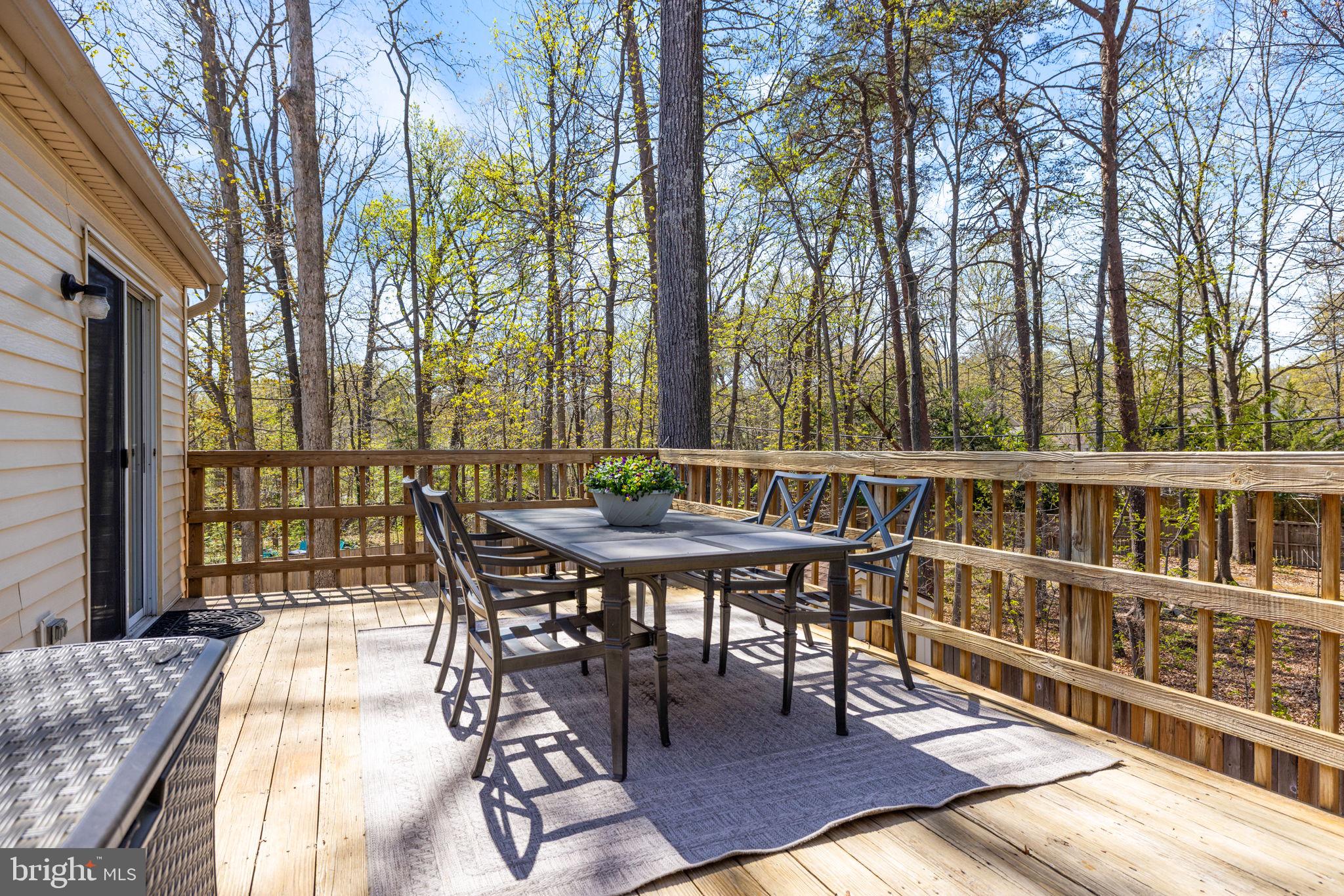 HIDDENBROOK - Residential