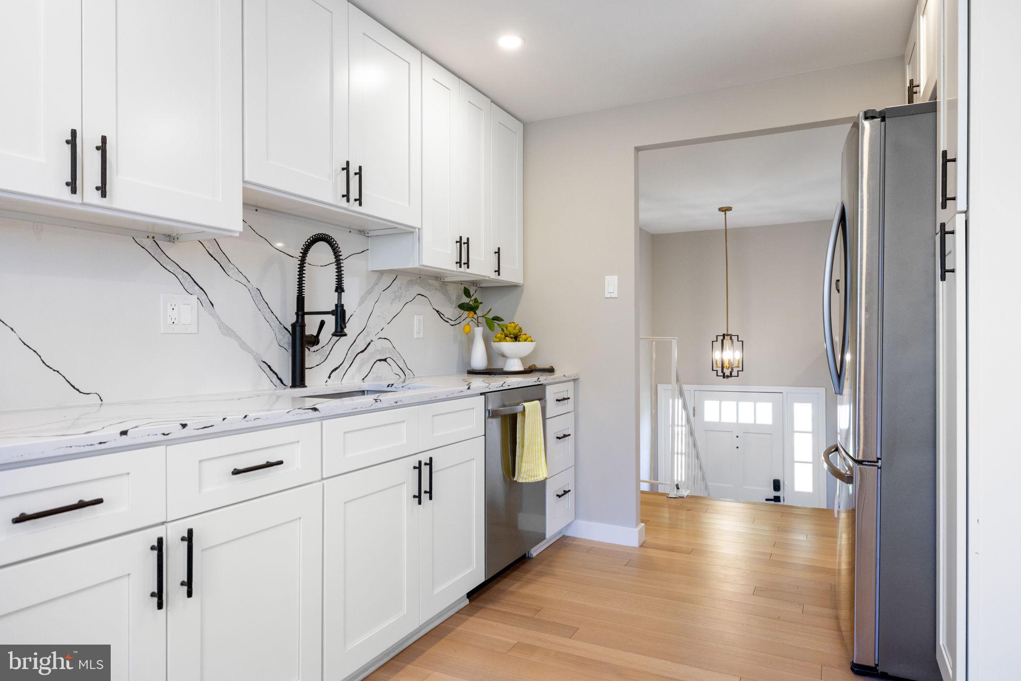 HIDDENBROOK - Residential