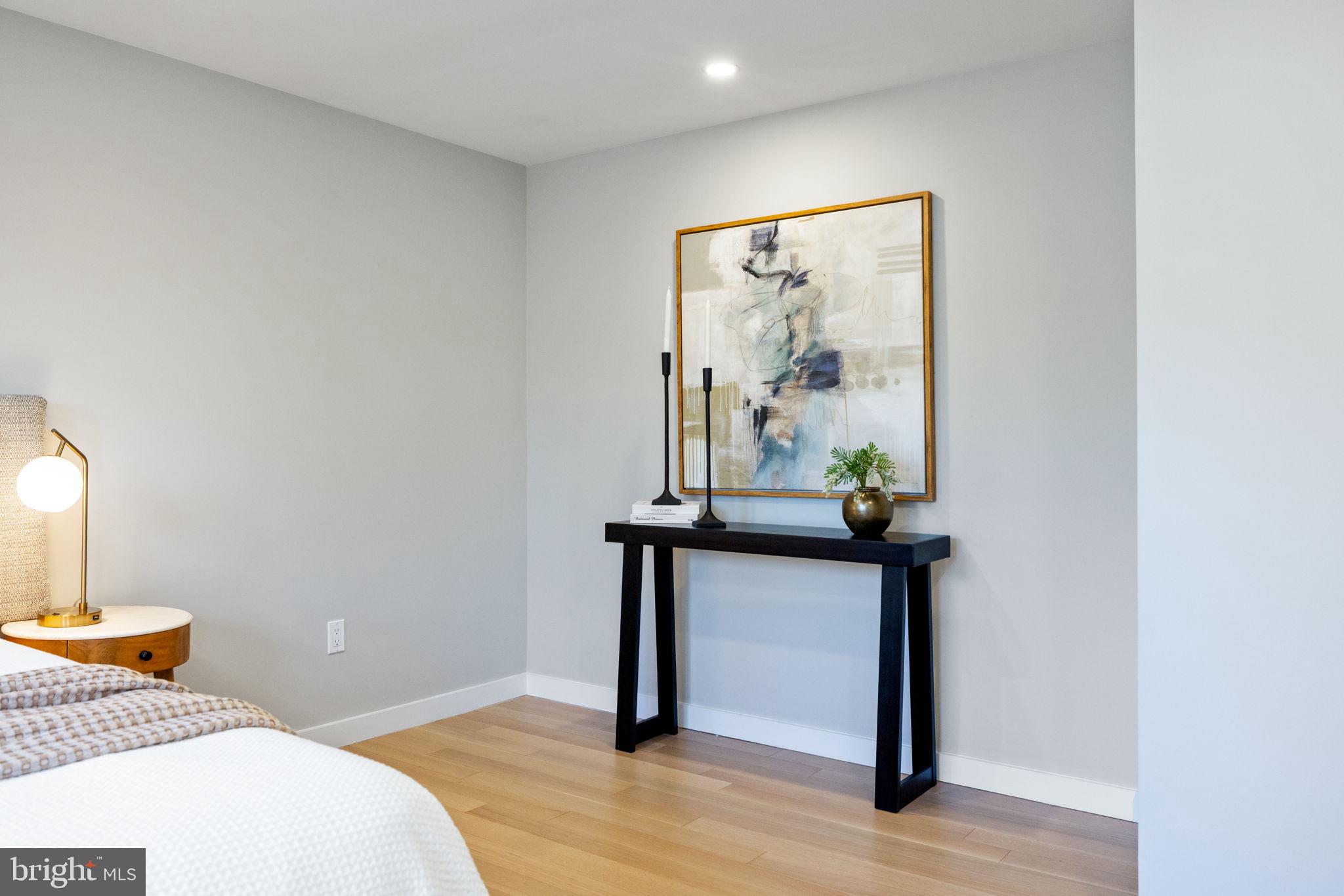 HIDDENBROOK - Residential