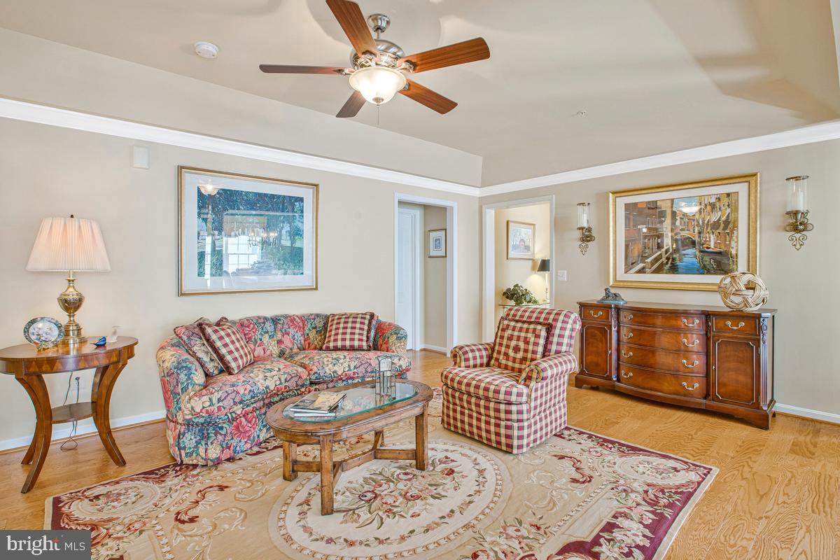 GATHERINGS AT LYNDWOOD - Residential