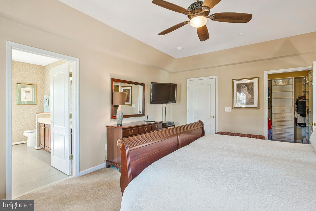 GATHERINGS AT LYNDWOOD - Residential