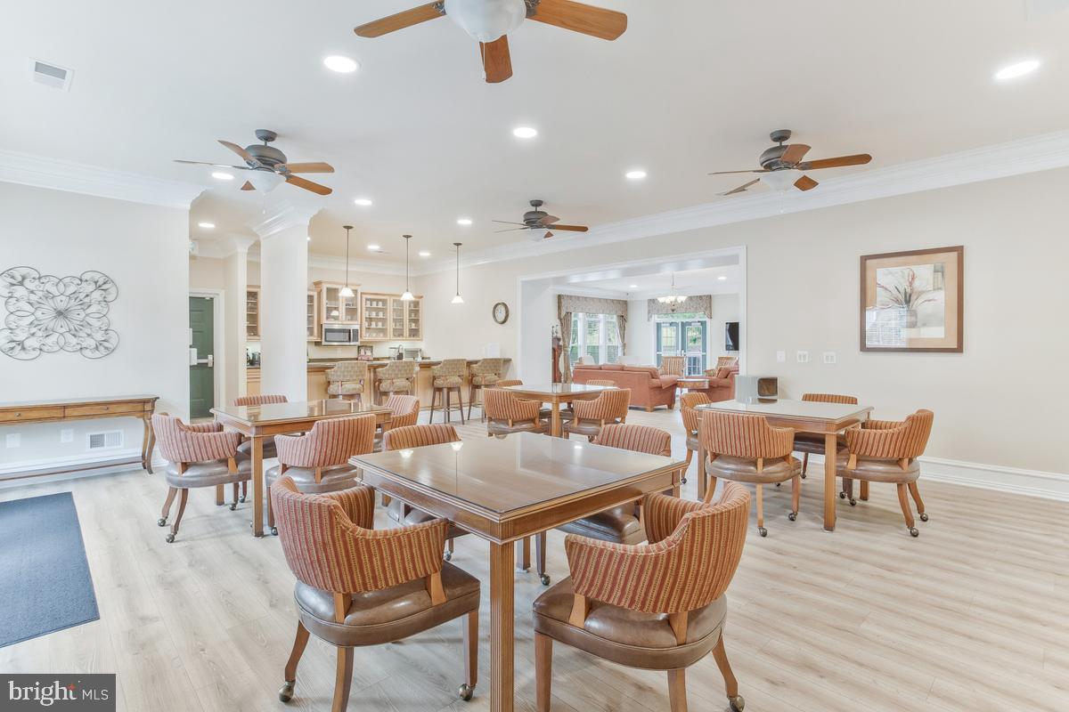 GATHERINGS AT LYNDWOOD - Residential