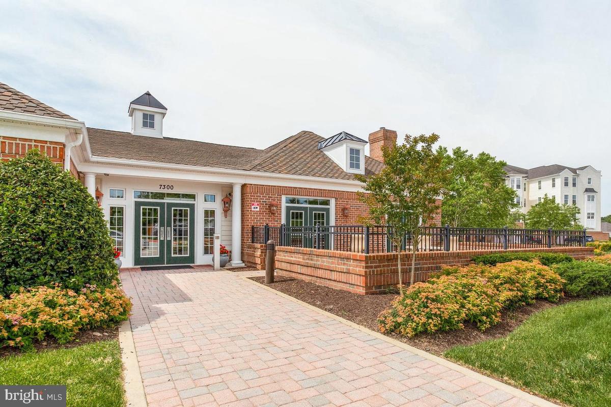 GATHERINGS AT LYNDWOOD - Residential