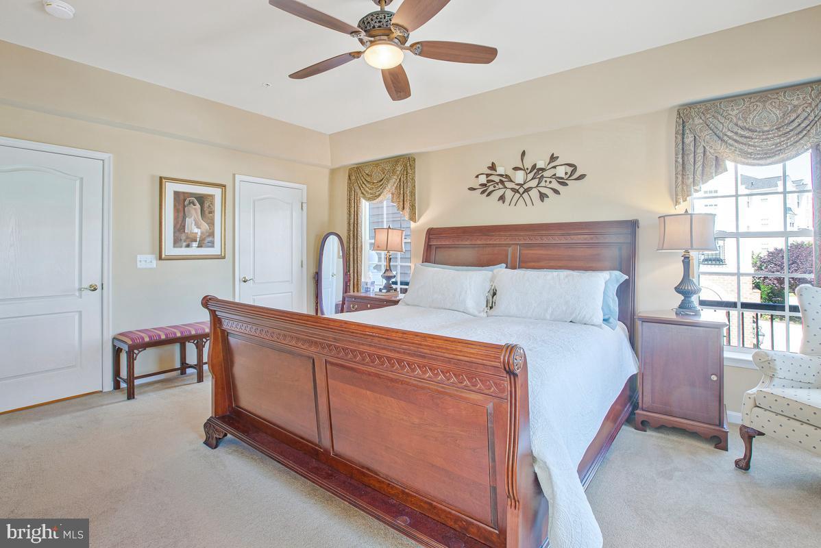 GATHERINGS AT LYNDWOOD - Residential