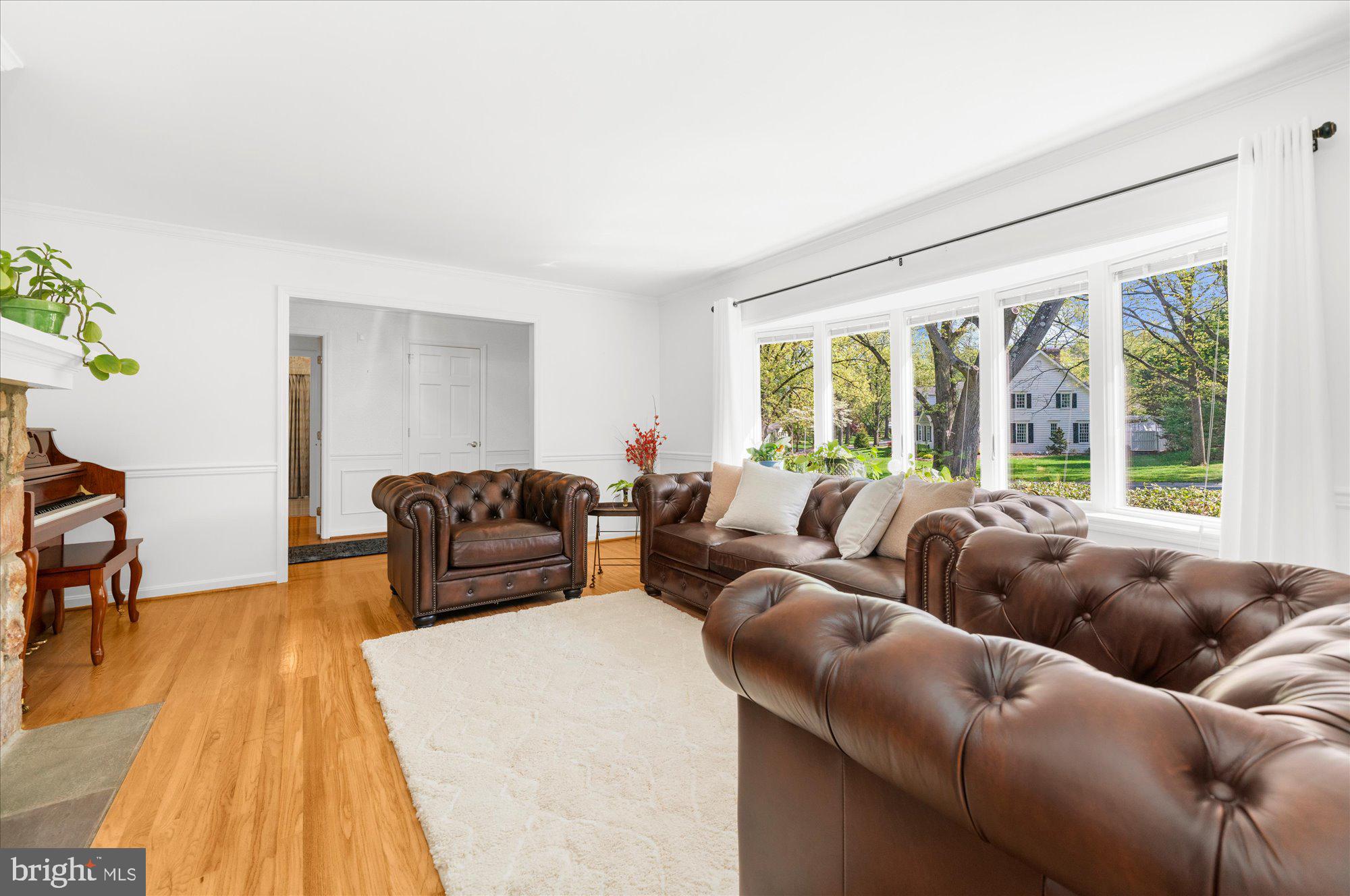 BIRDLAND - Residential