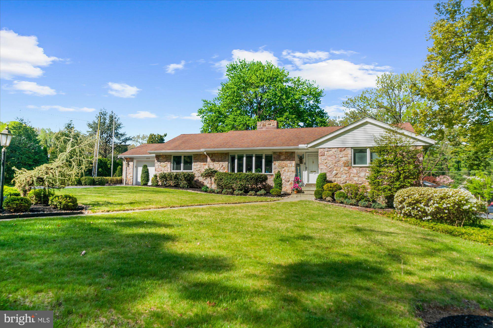 BIRDLAND - Residential
