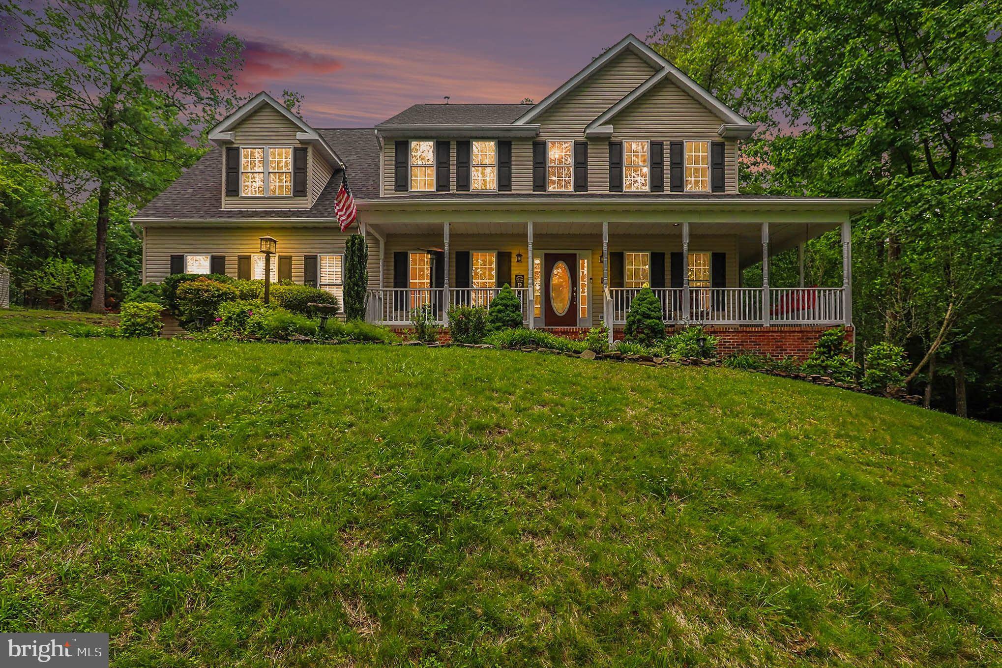 FOX CHASE - Residential
