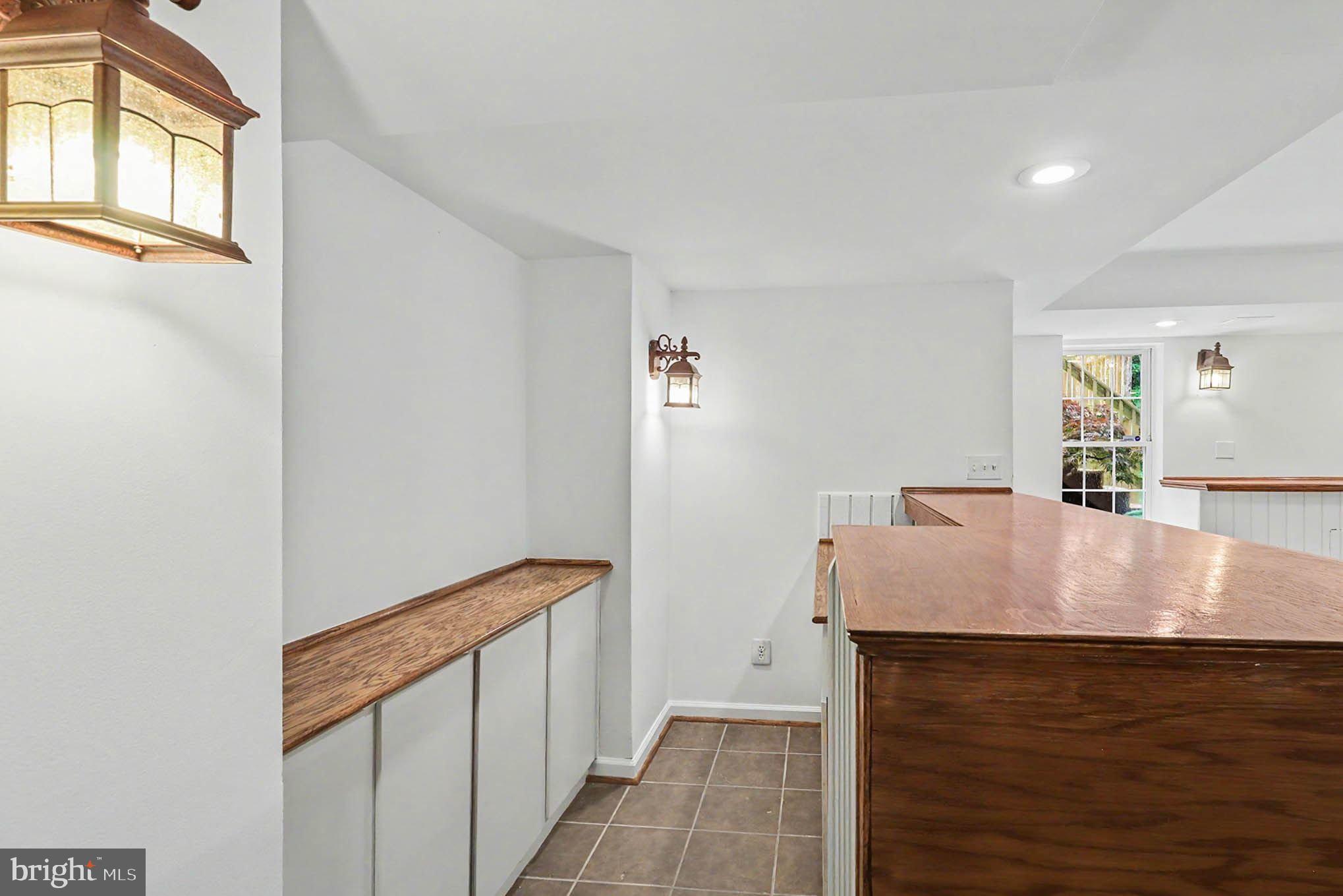 FOX CHASE - Residential