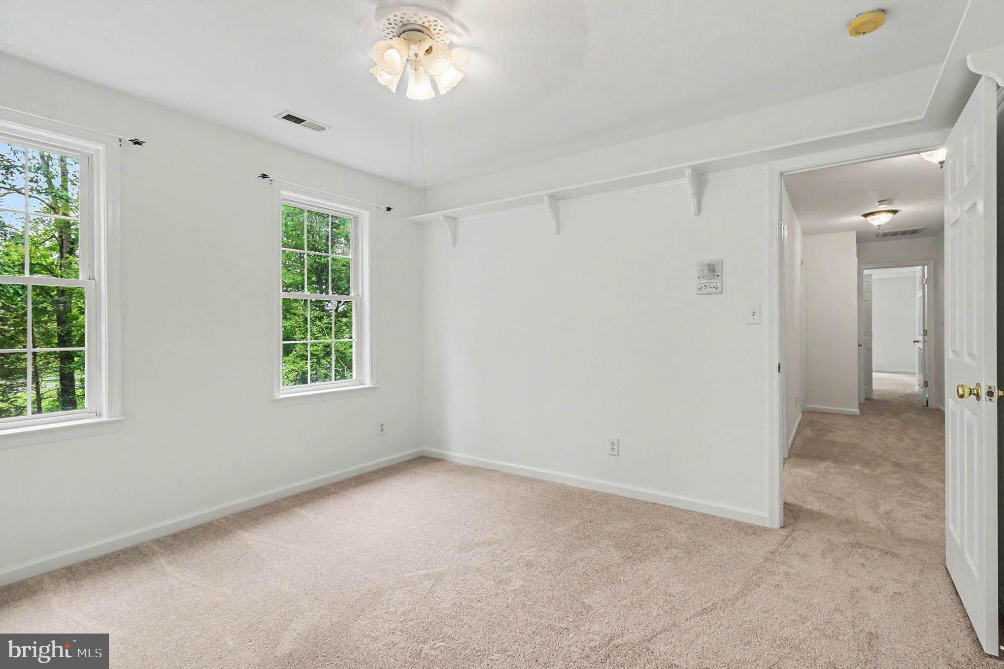 FOX CHASE - Residential
