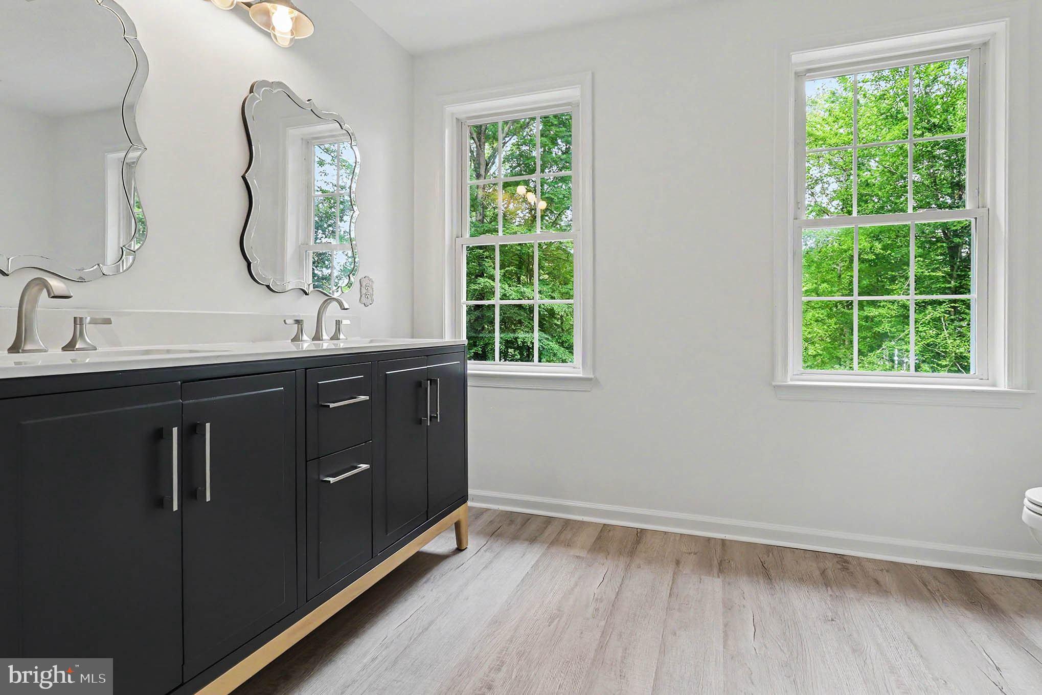 FOX CHASE - Residential