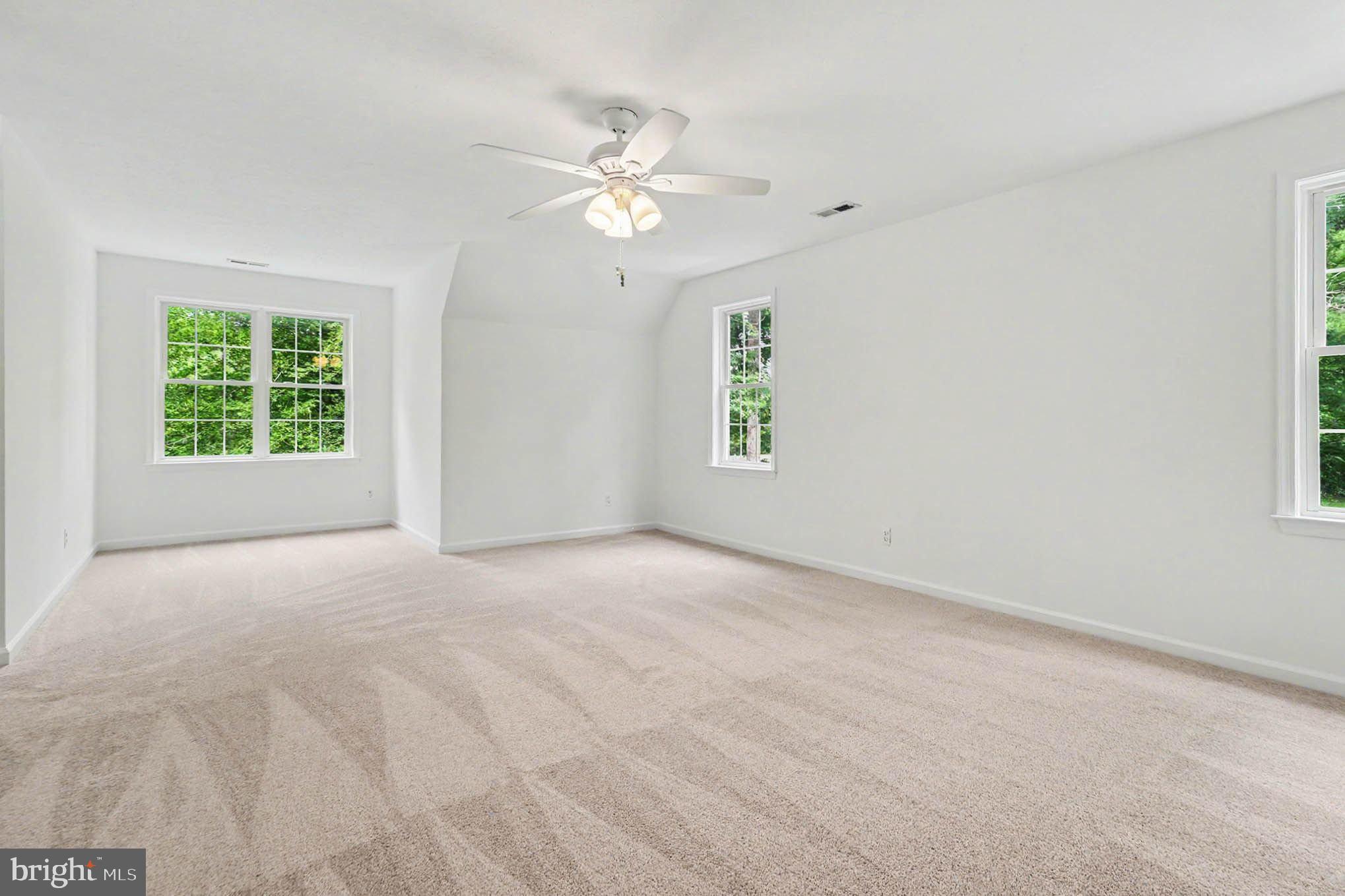 FOX CHASE - Residential