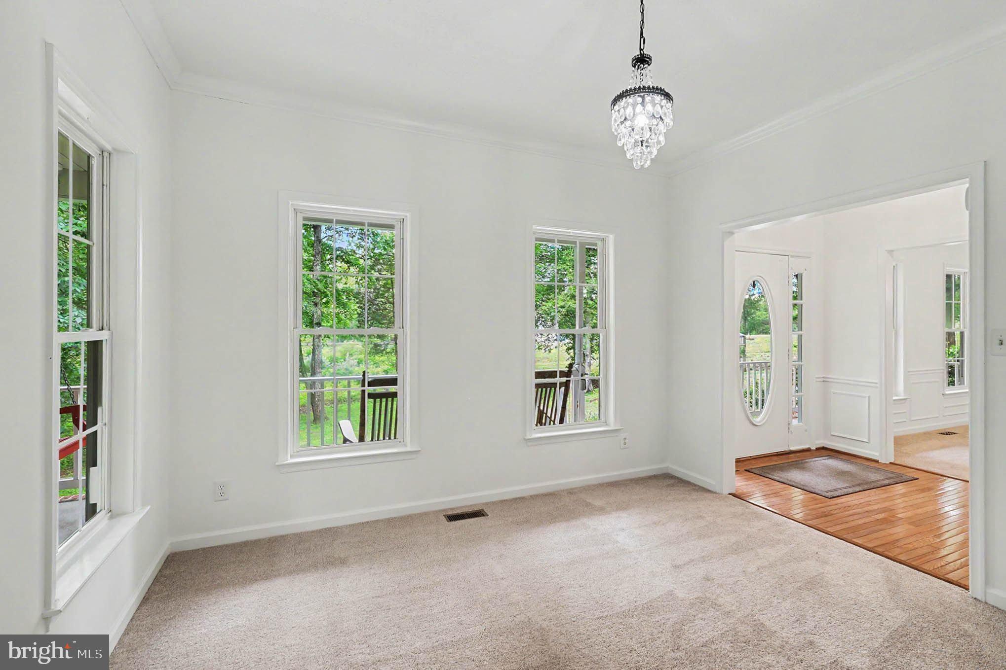FOX CHASE - Residential