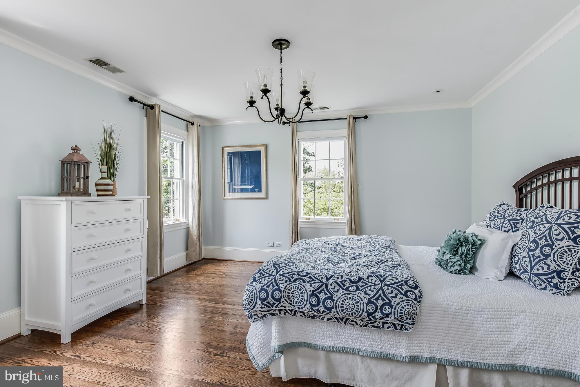 WARDOUR - Residential