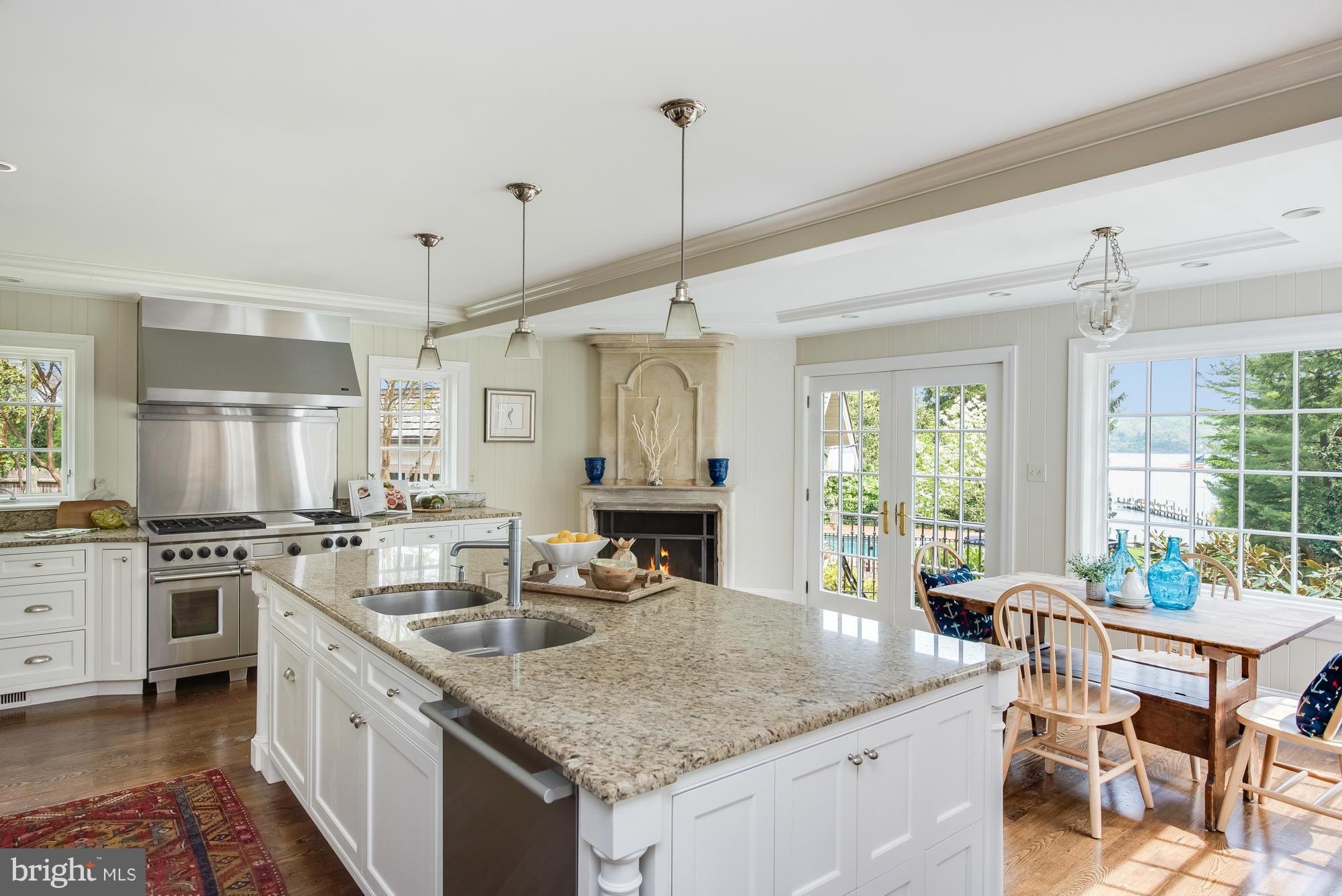 WARDOUR - Residential