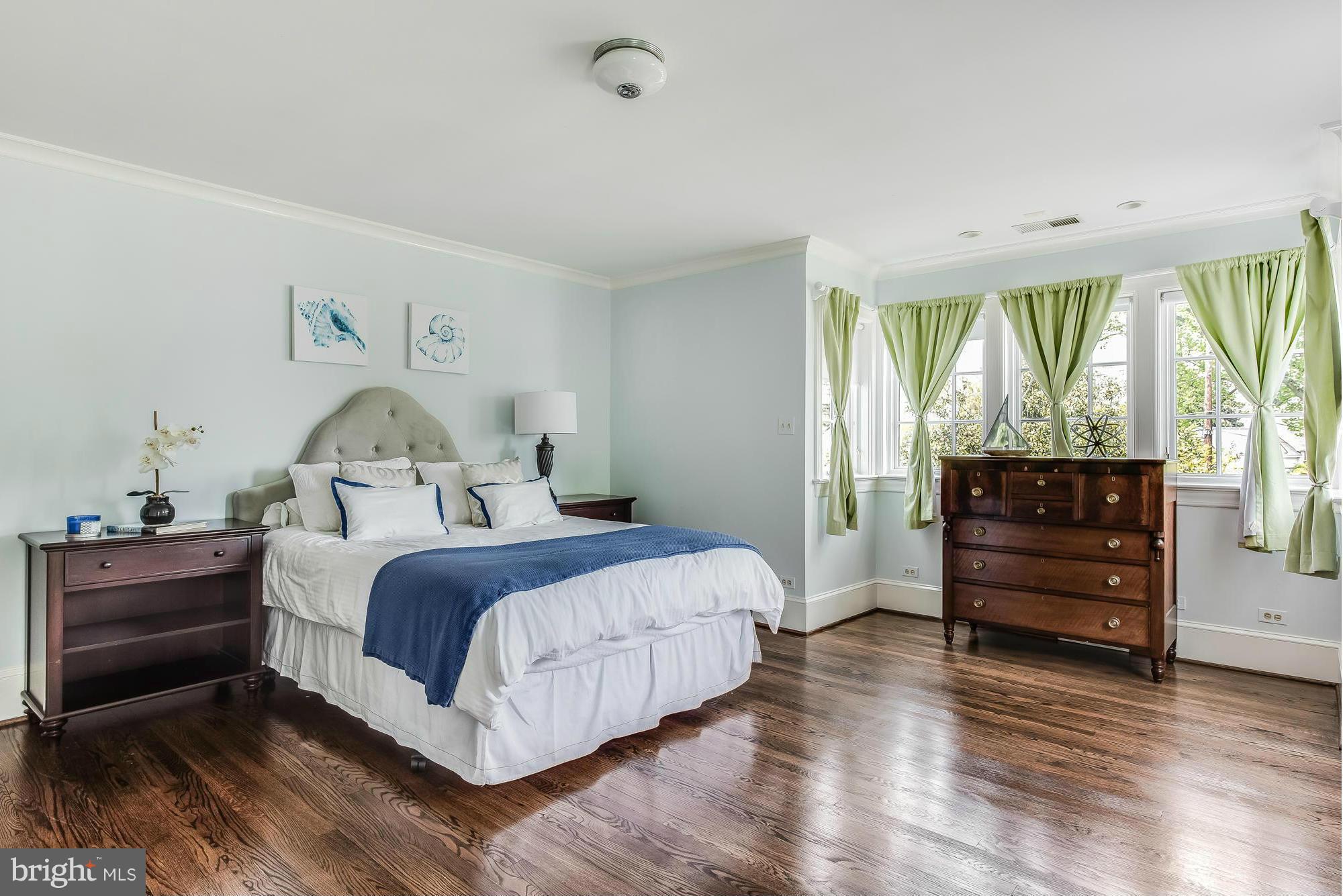 WARDOUR - Residential