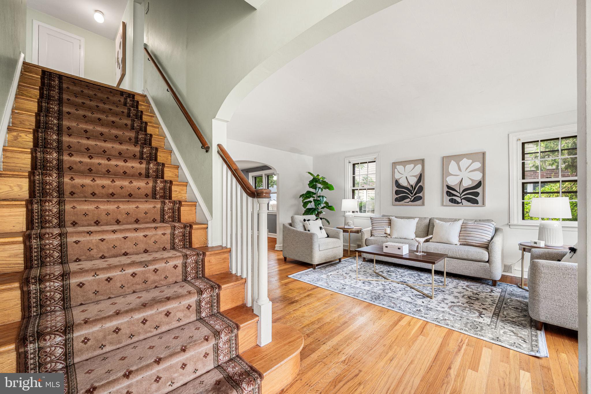 PENN WYNNE - Residential