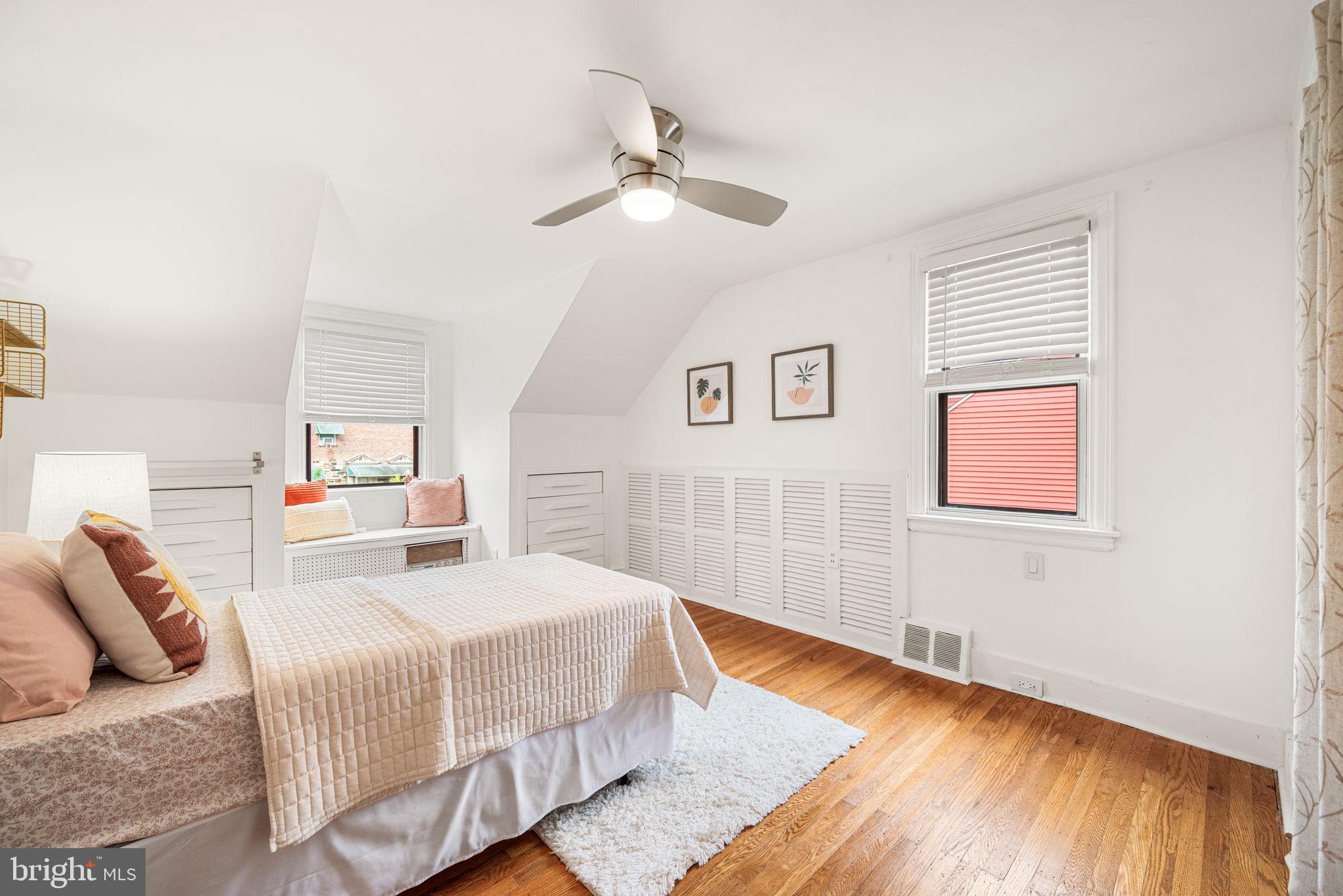 PENN WYNNE - Residential