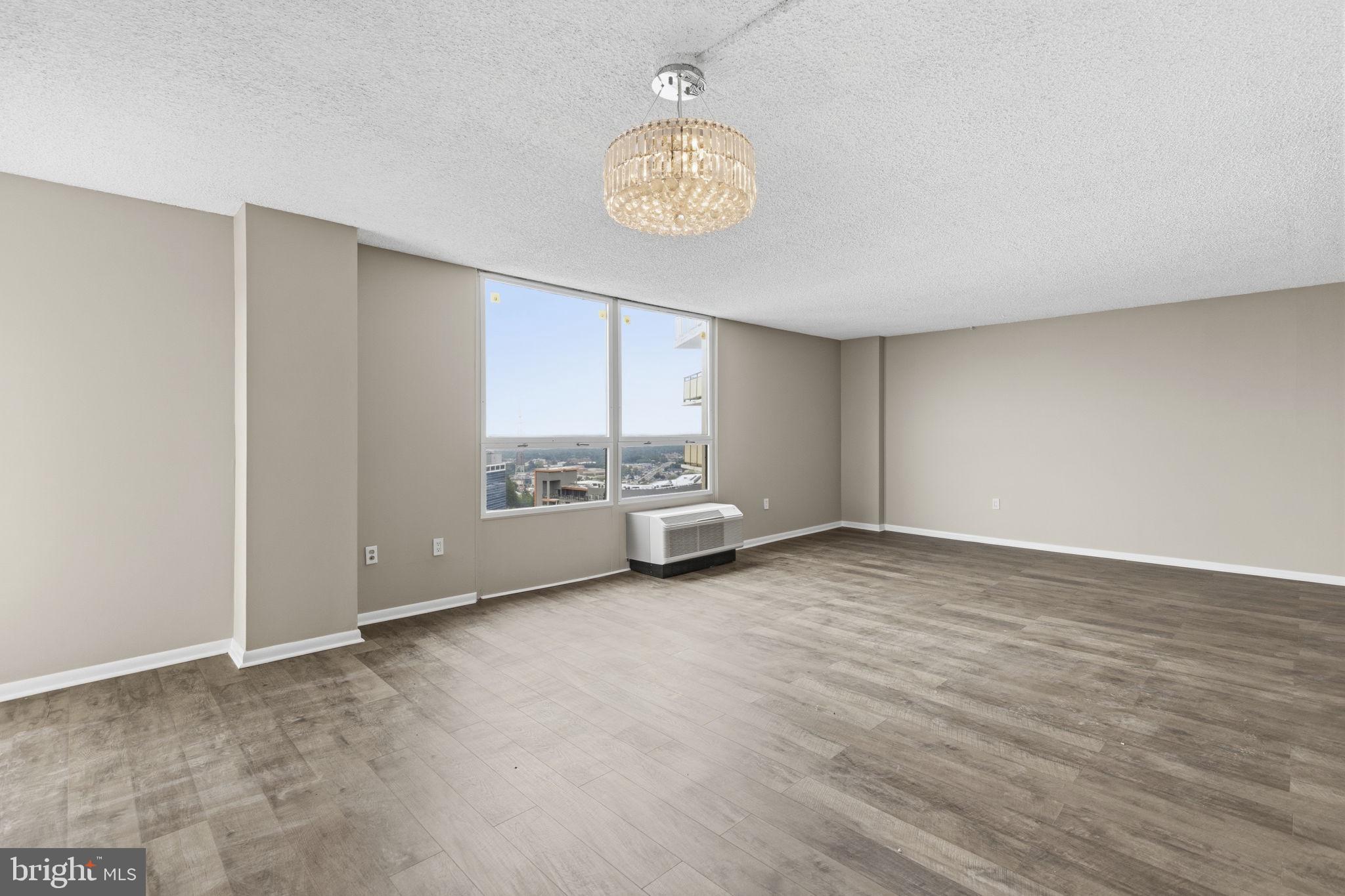 TOWSON - Residential
