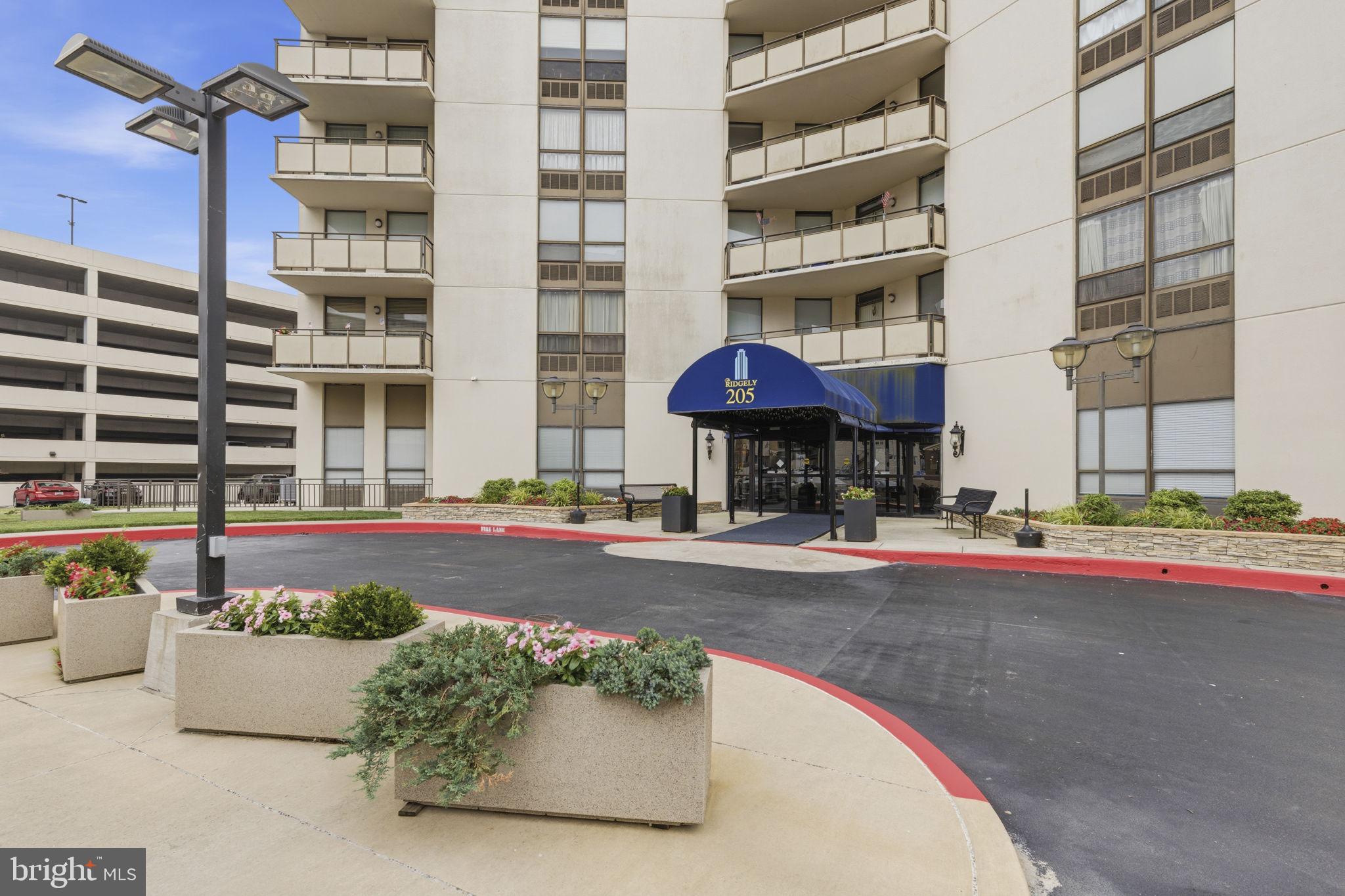 TOWSON - Residential