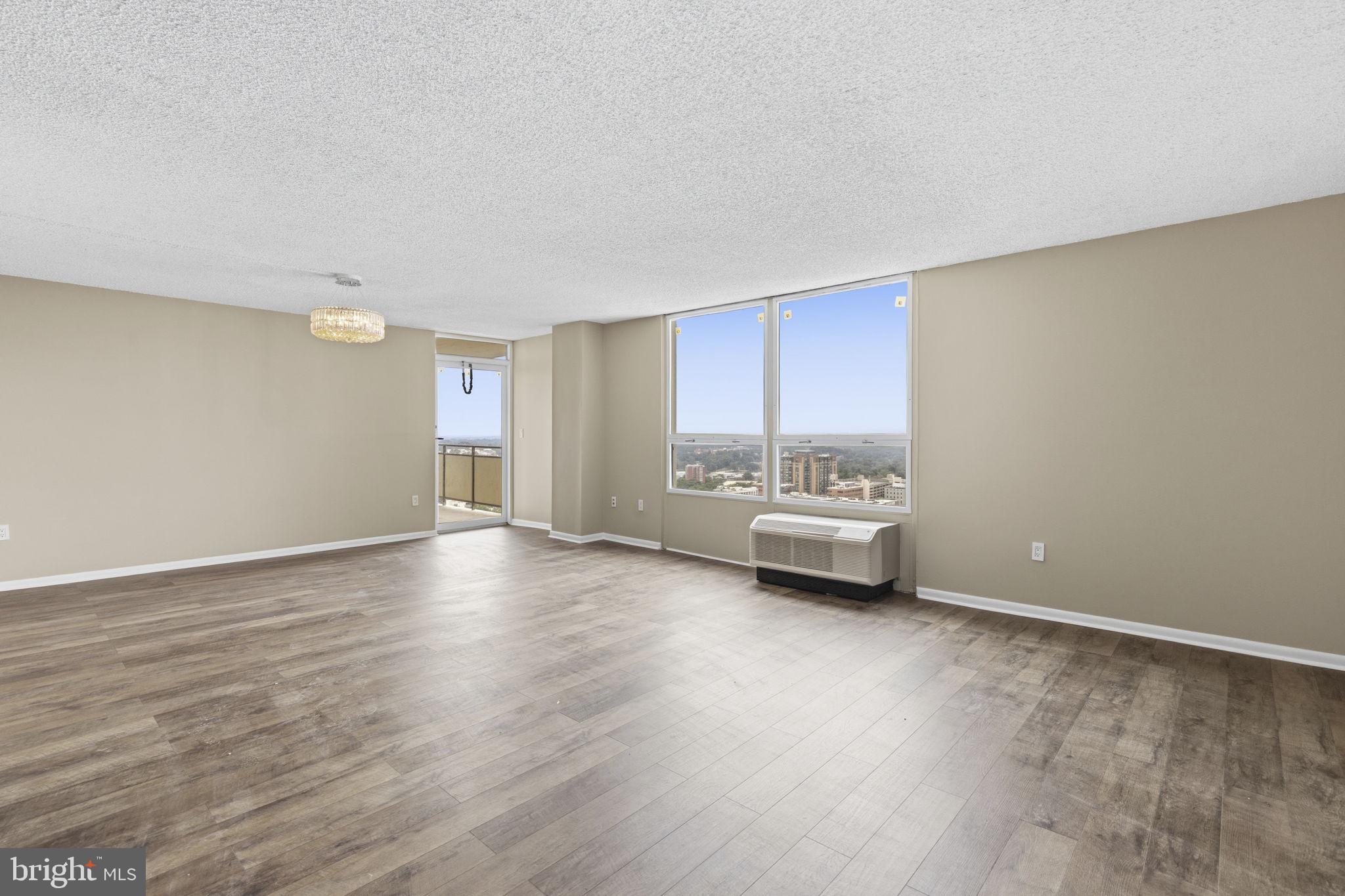 TOWSON - Residential