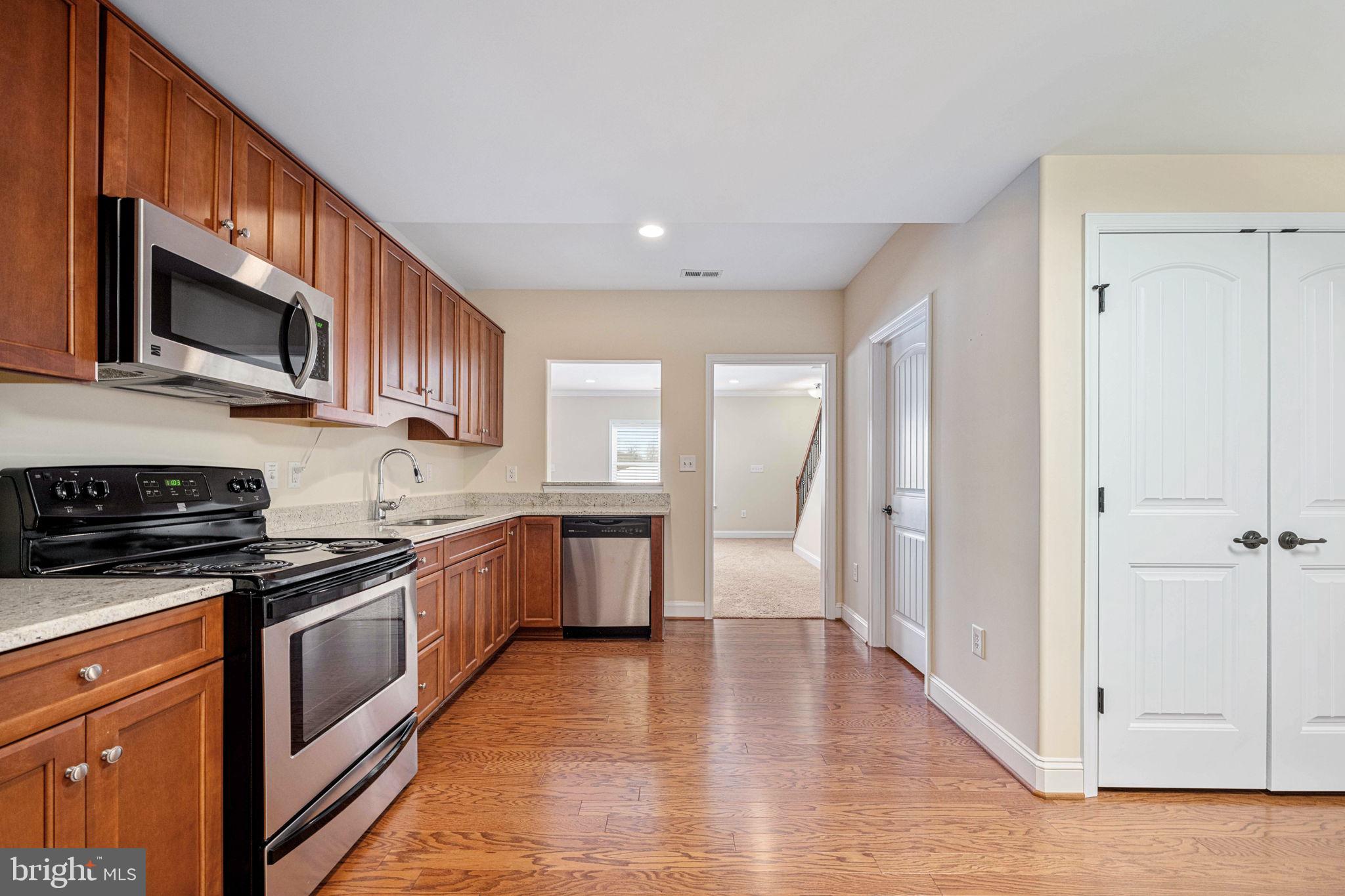 MILL RUN - Residential