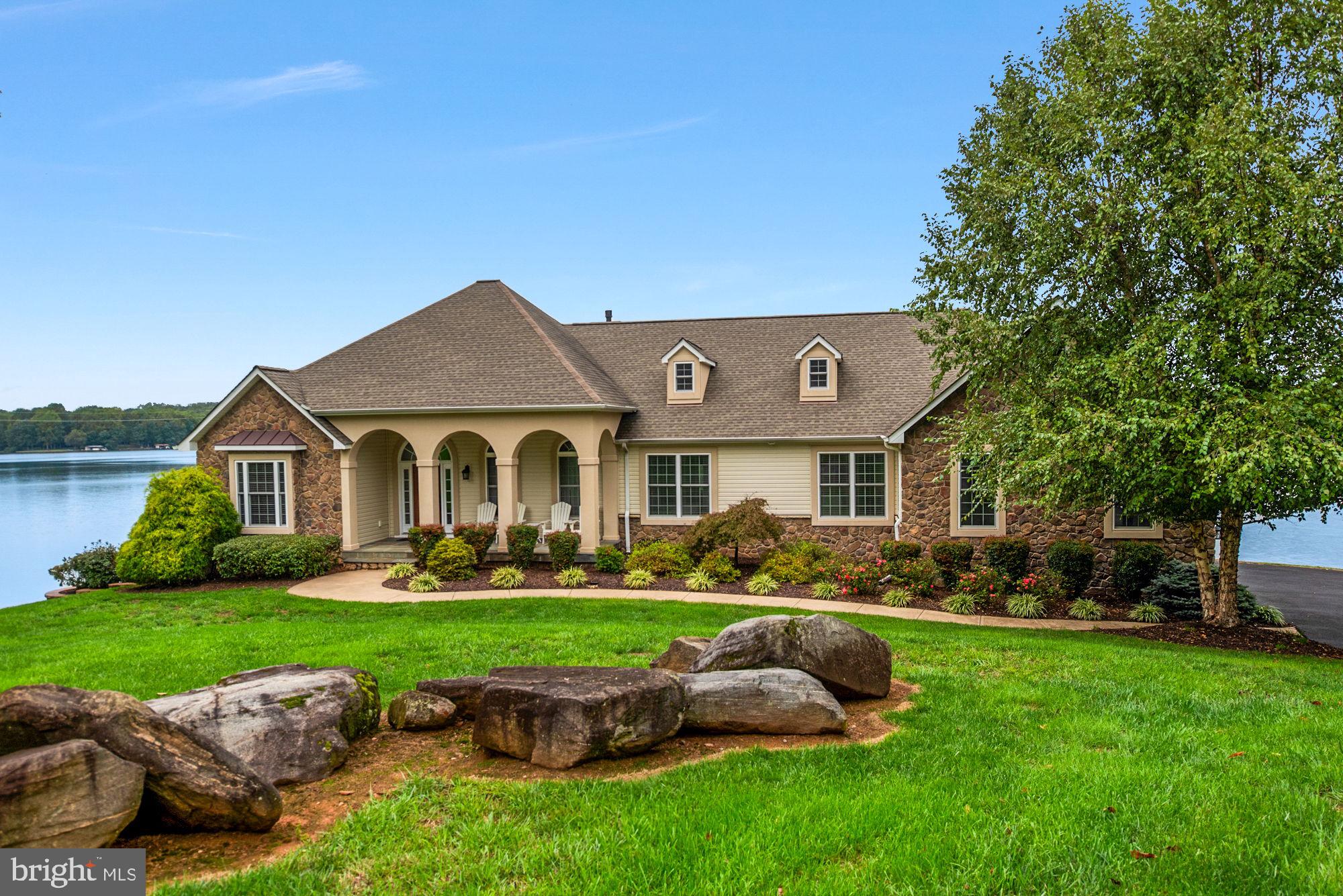 MILL RUN - Residential
