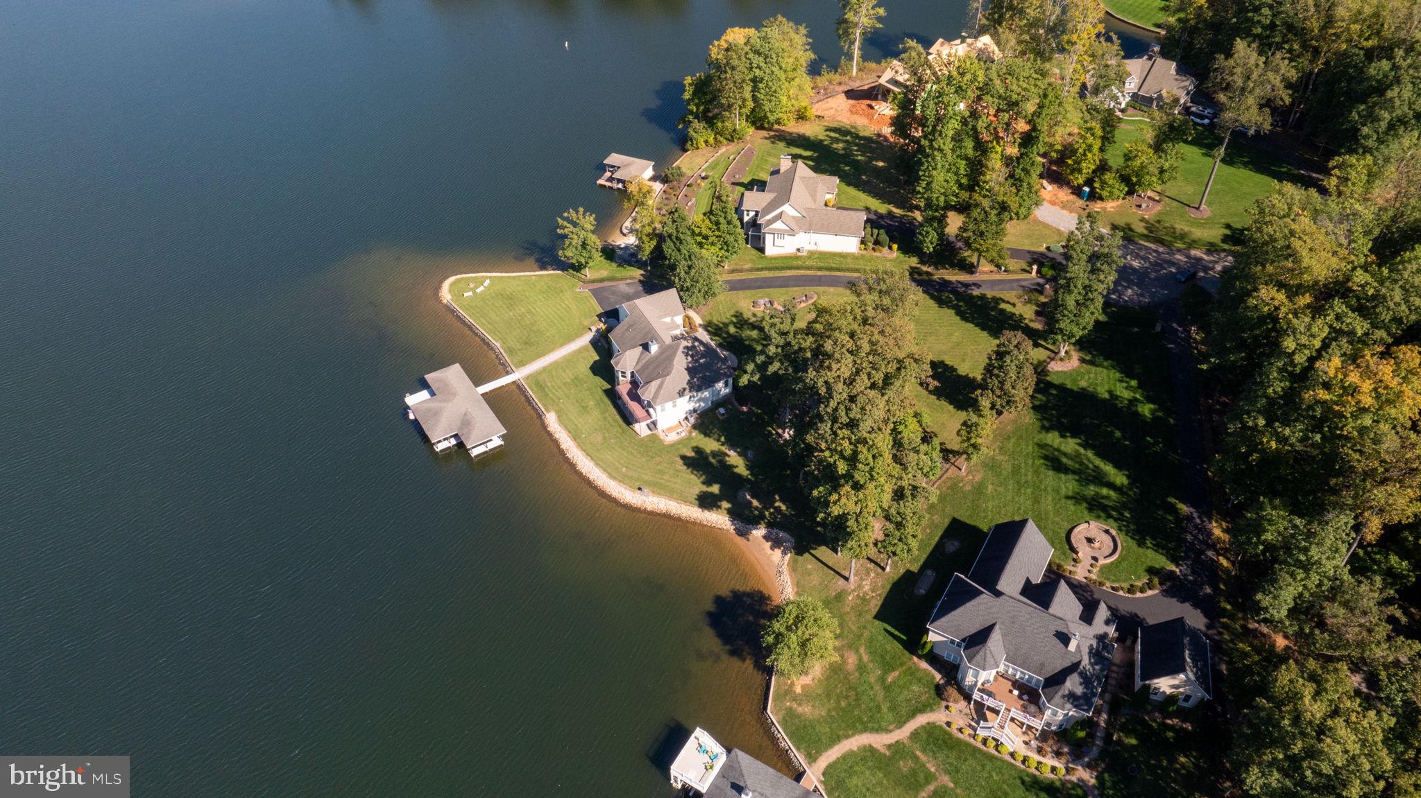 MILL RUN - Residential