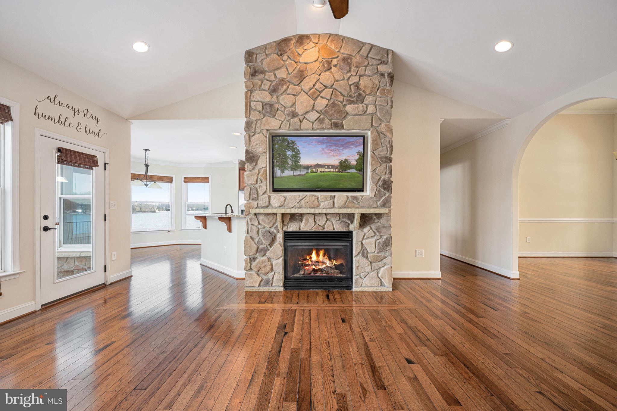 MILL RUN - Residential