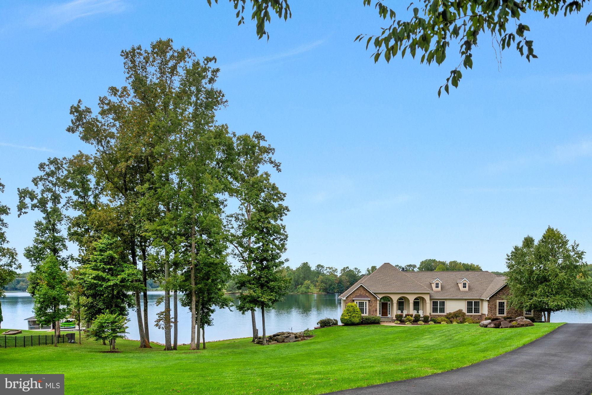 MILL RUN - Residential