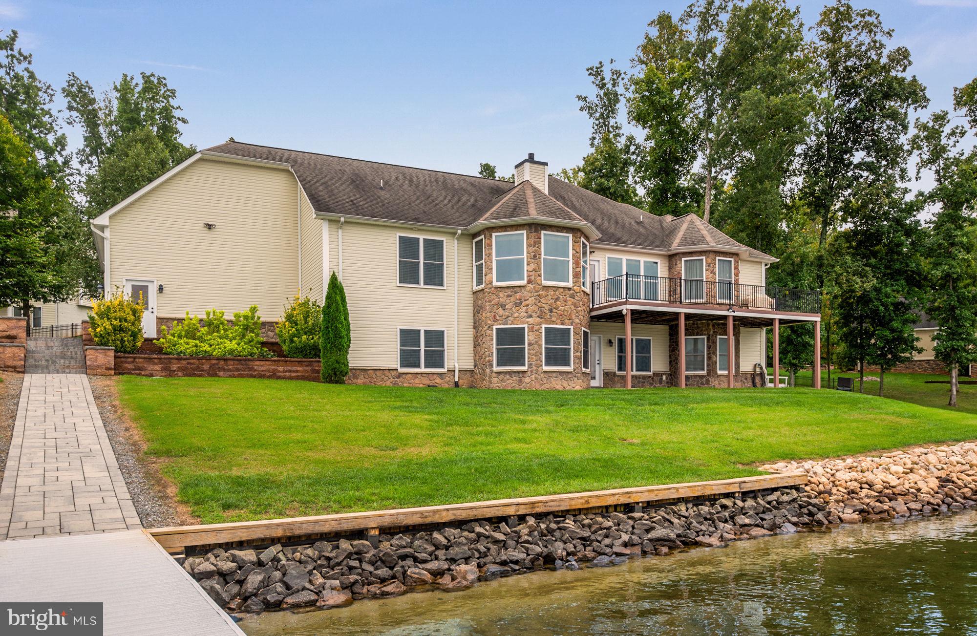 MILL RUN - Residential