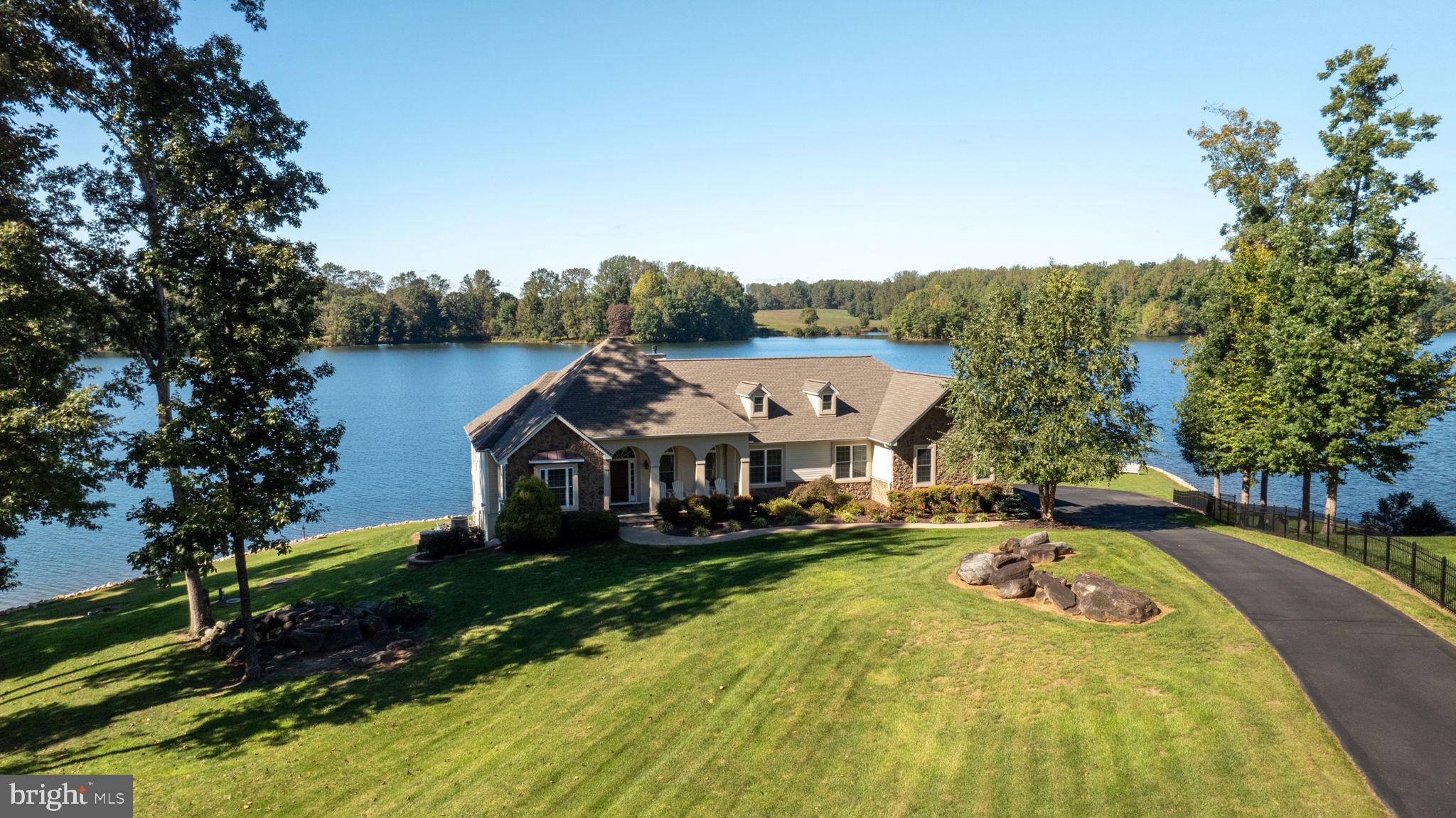 MILL RUN - Residential