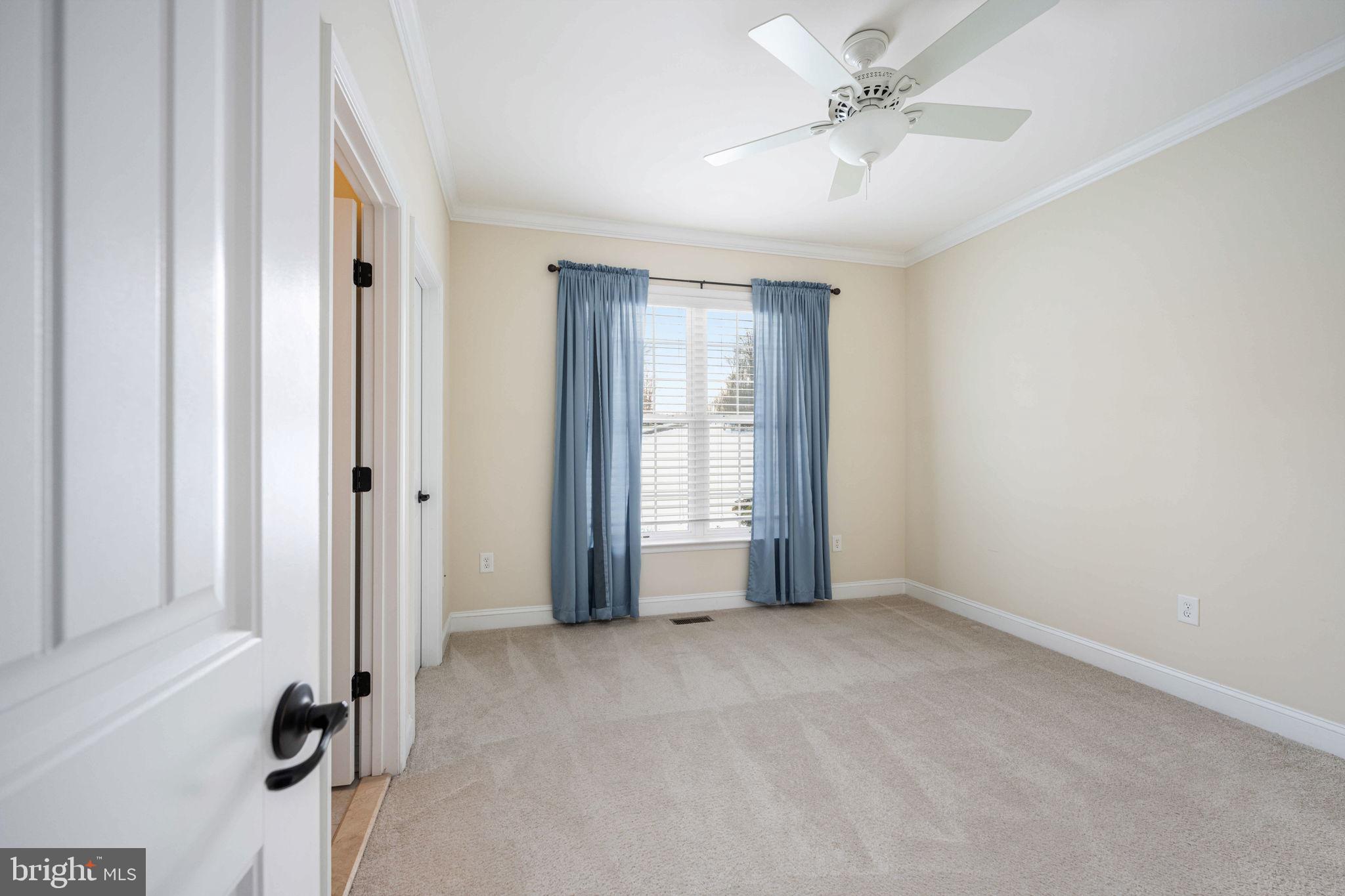 MILL RUN - Residential