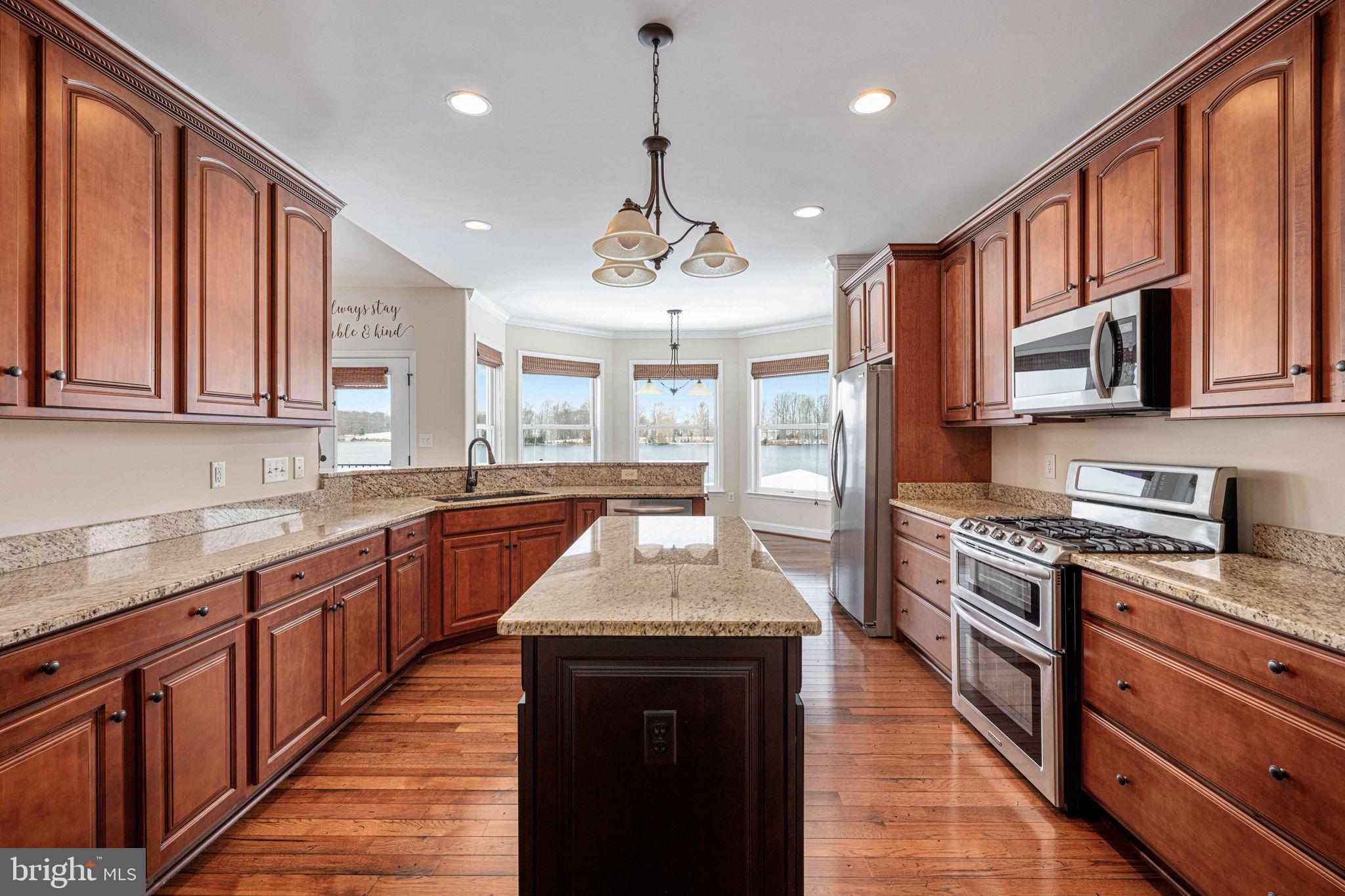 MILL RUN - Residential