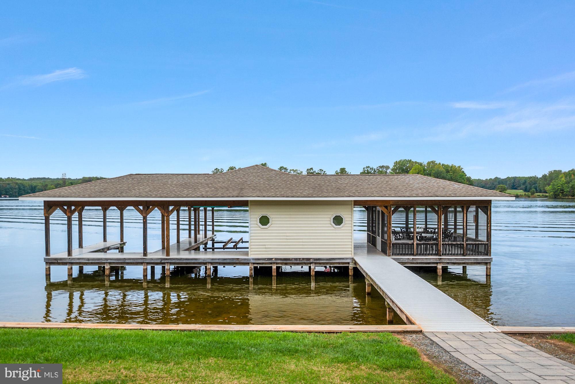 MILL RUN - Residential