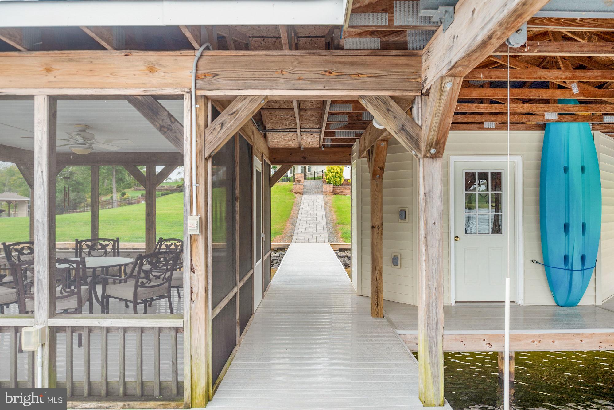 MILL RUN - Residential