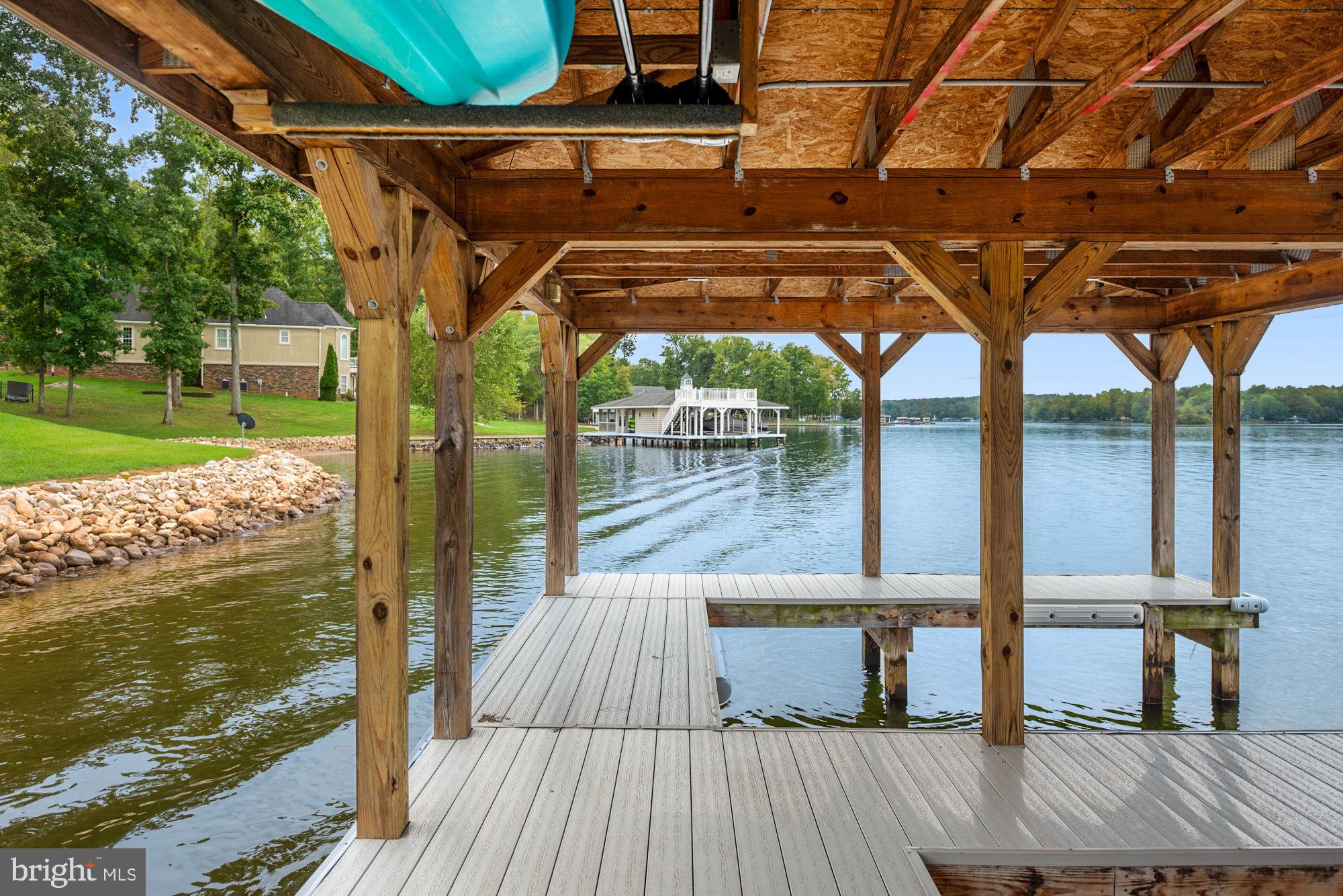 MILL RUN - Residential