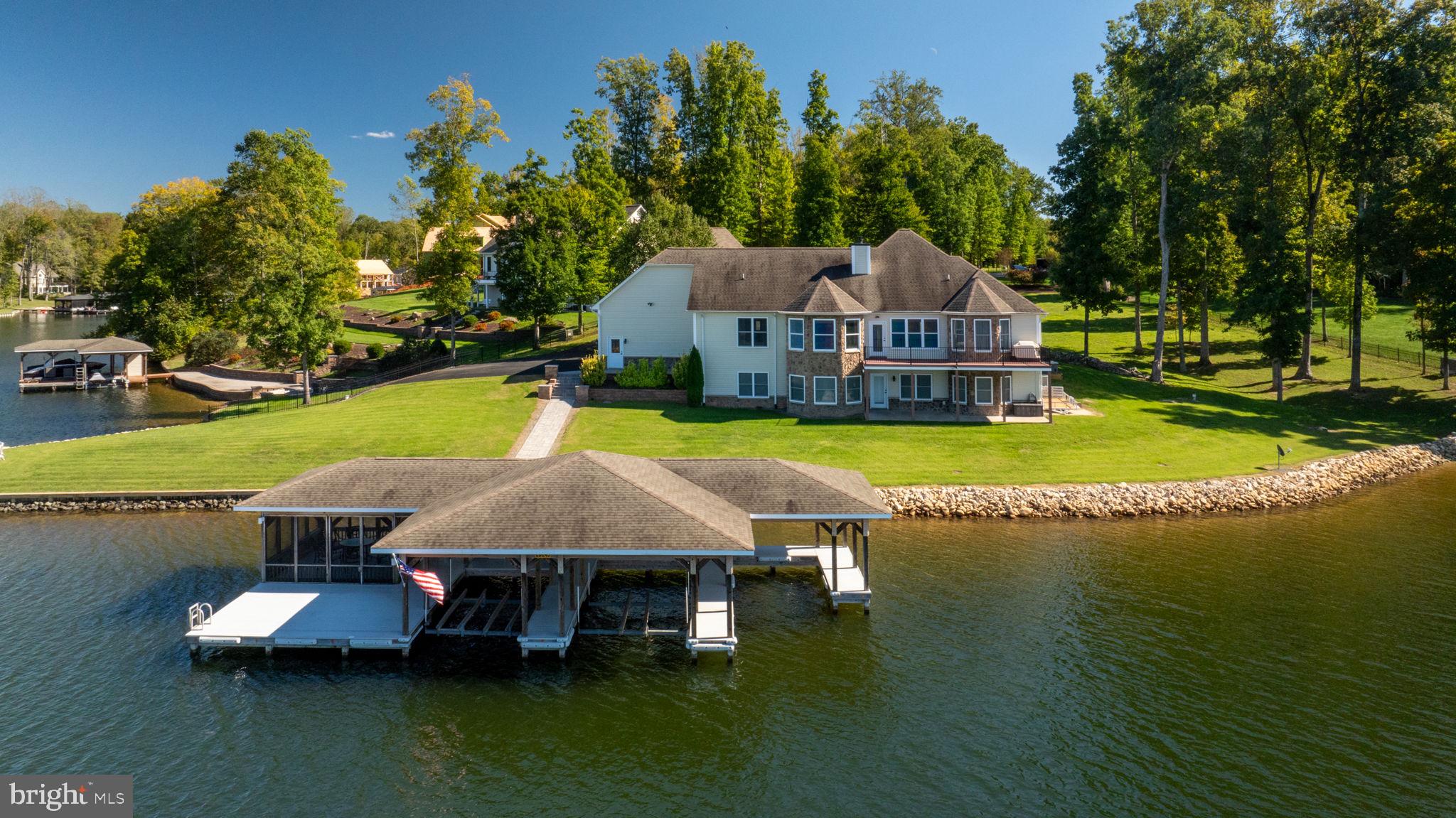 MILL RUN - Residential