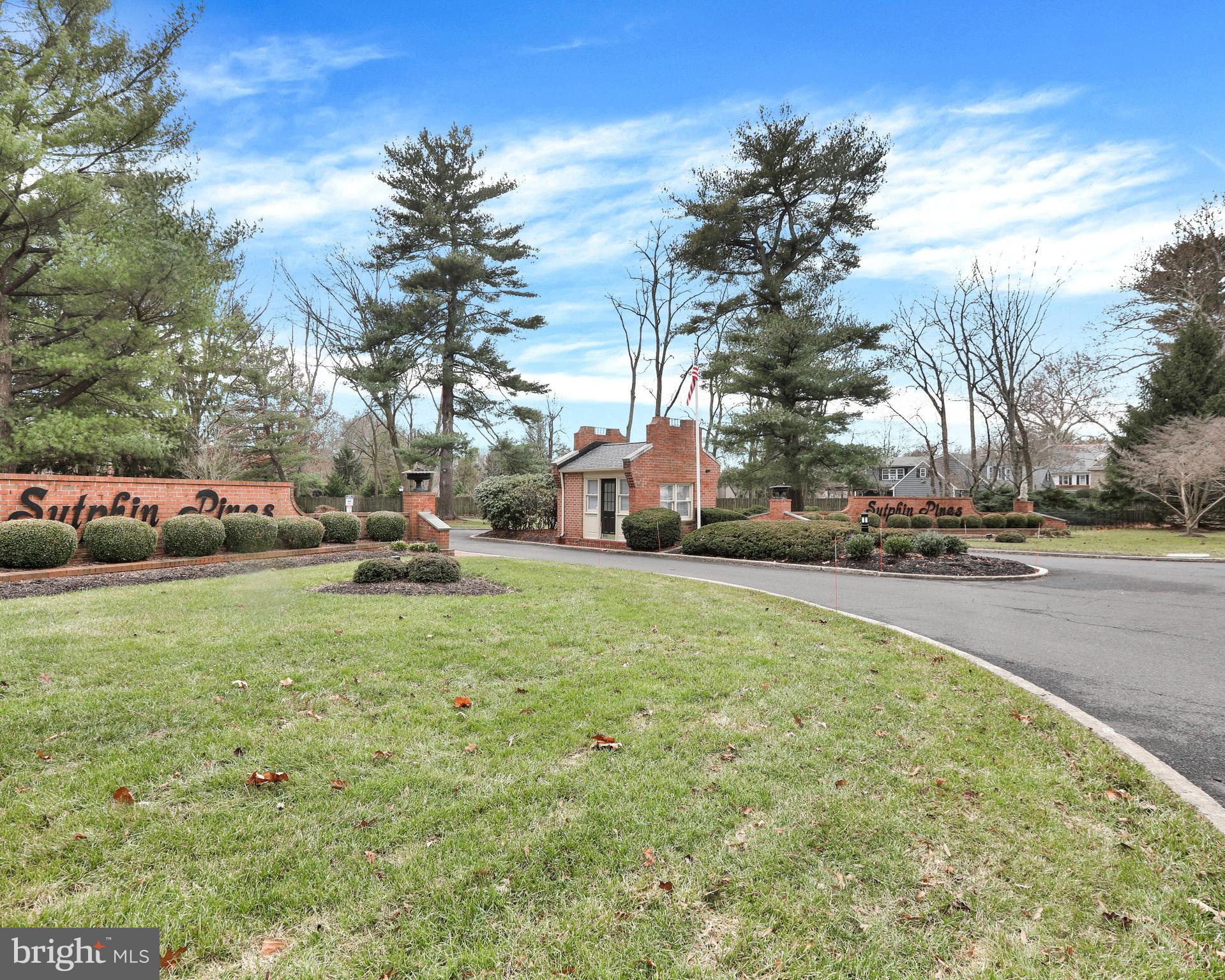 SUTPHIN PINES - Residential