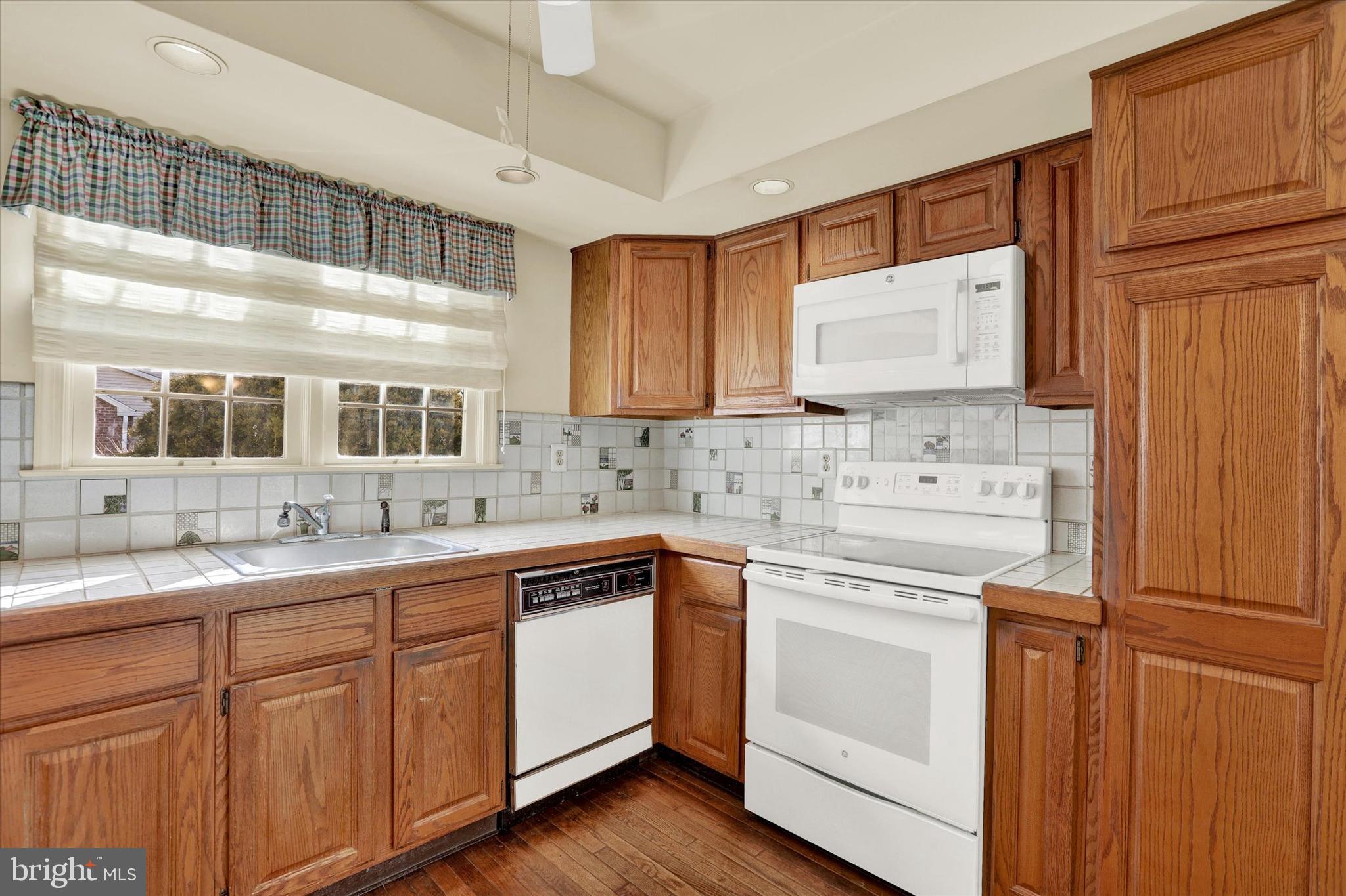 SUTPHIN PINES - Residential